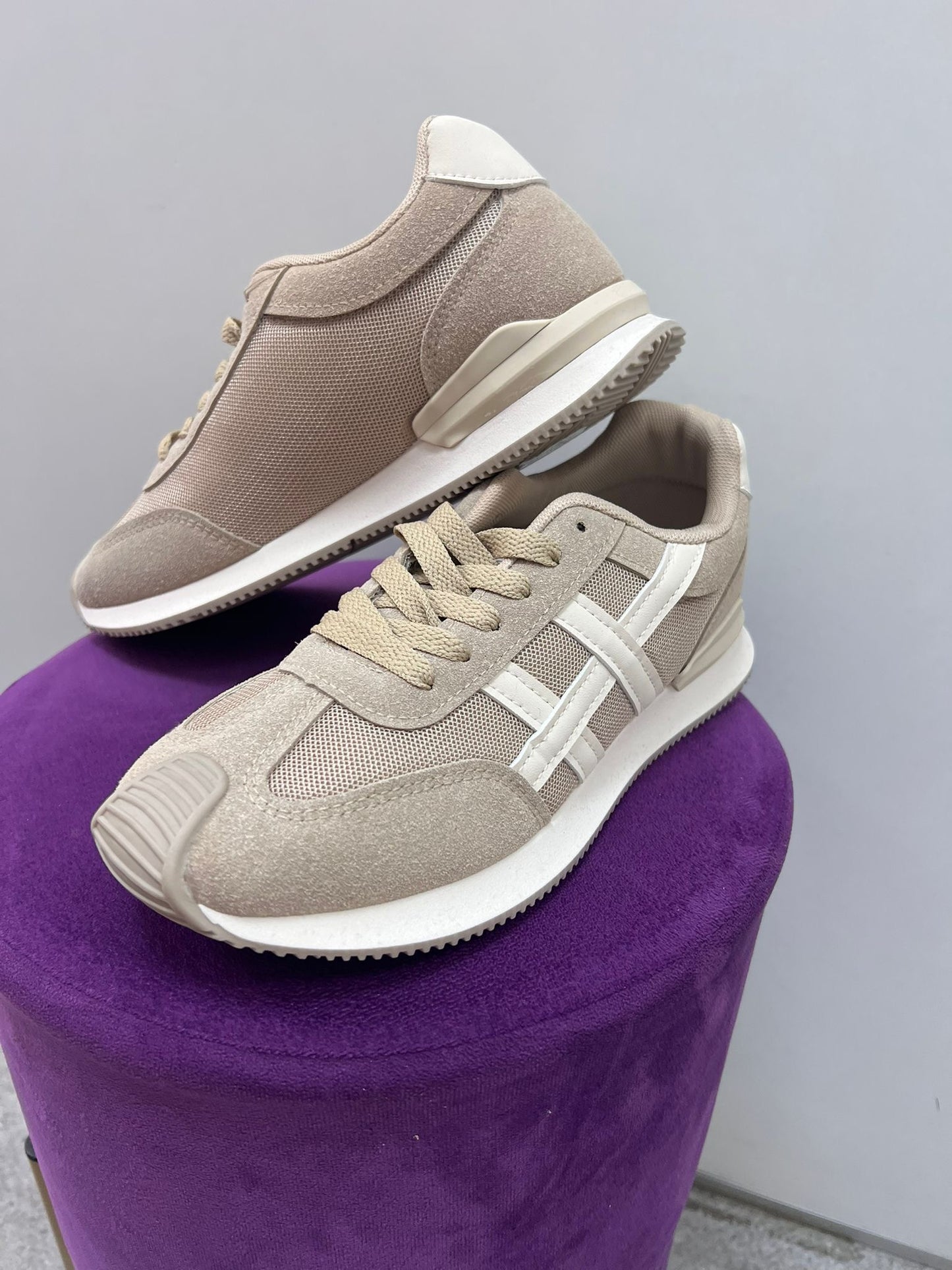ZAPATILLA BEIGE