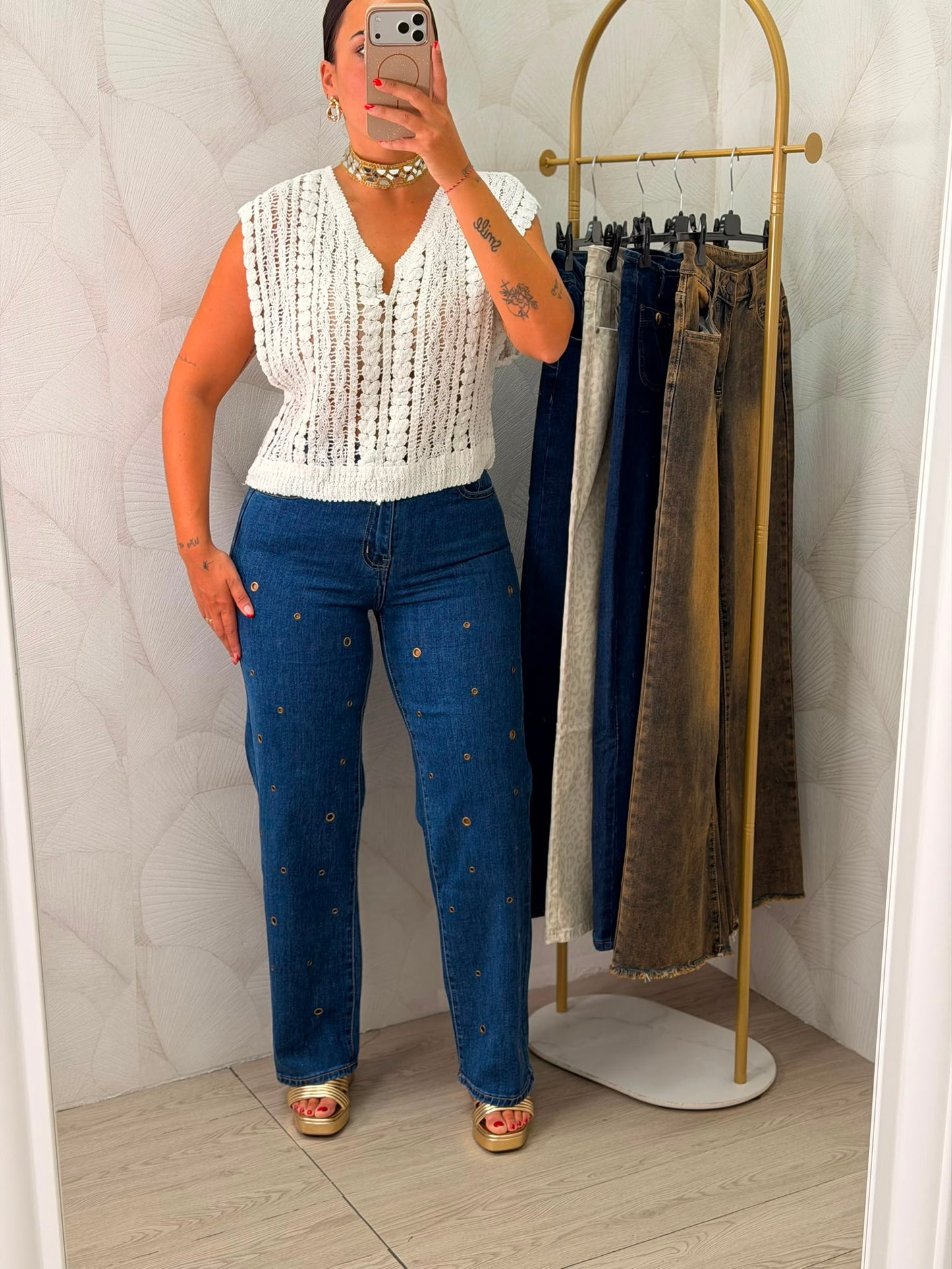 PANTALÓN VAQUERO TACHUELAS AROS