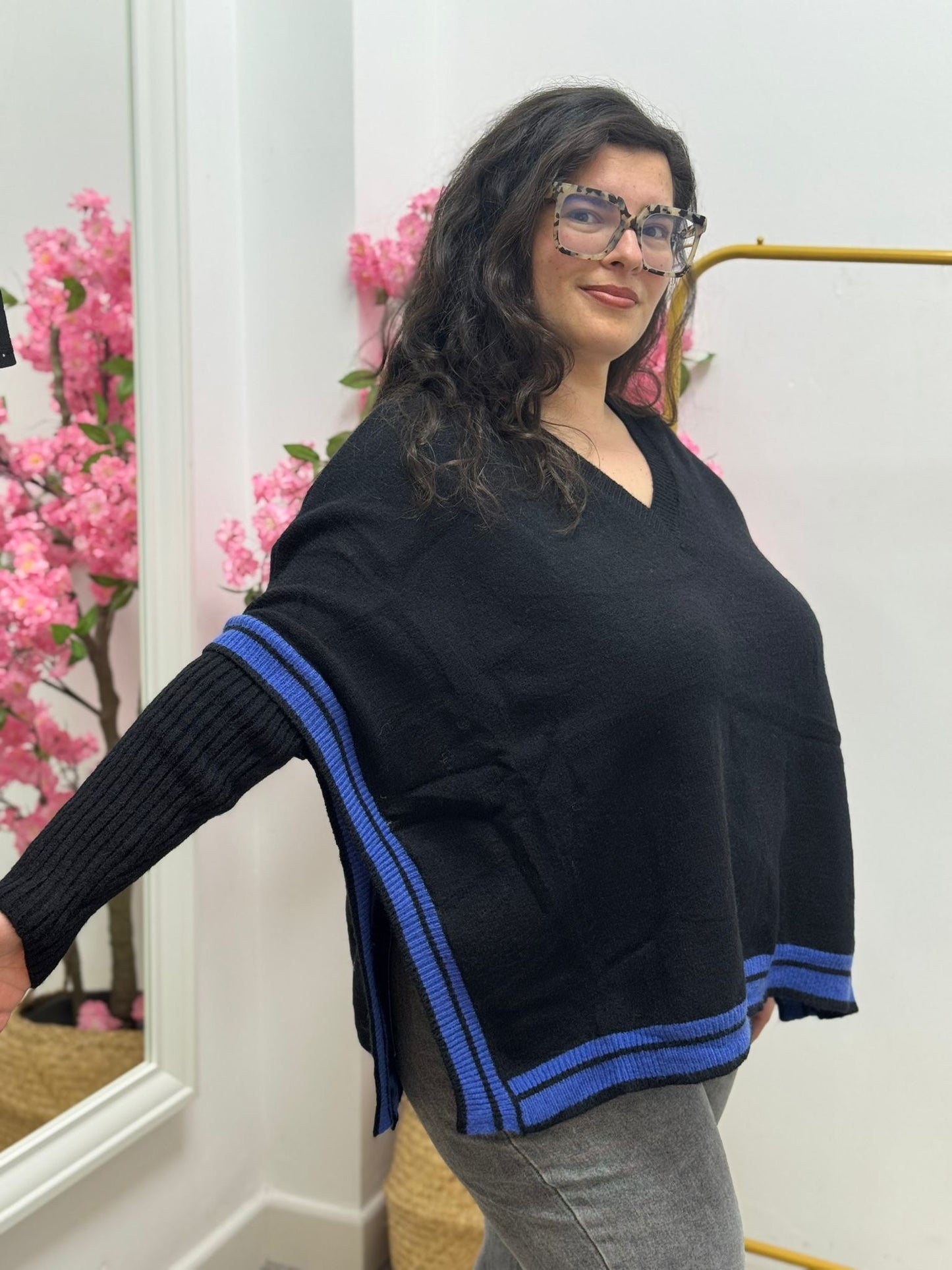 Jersey Negro Línea Azul