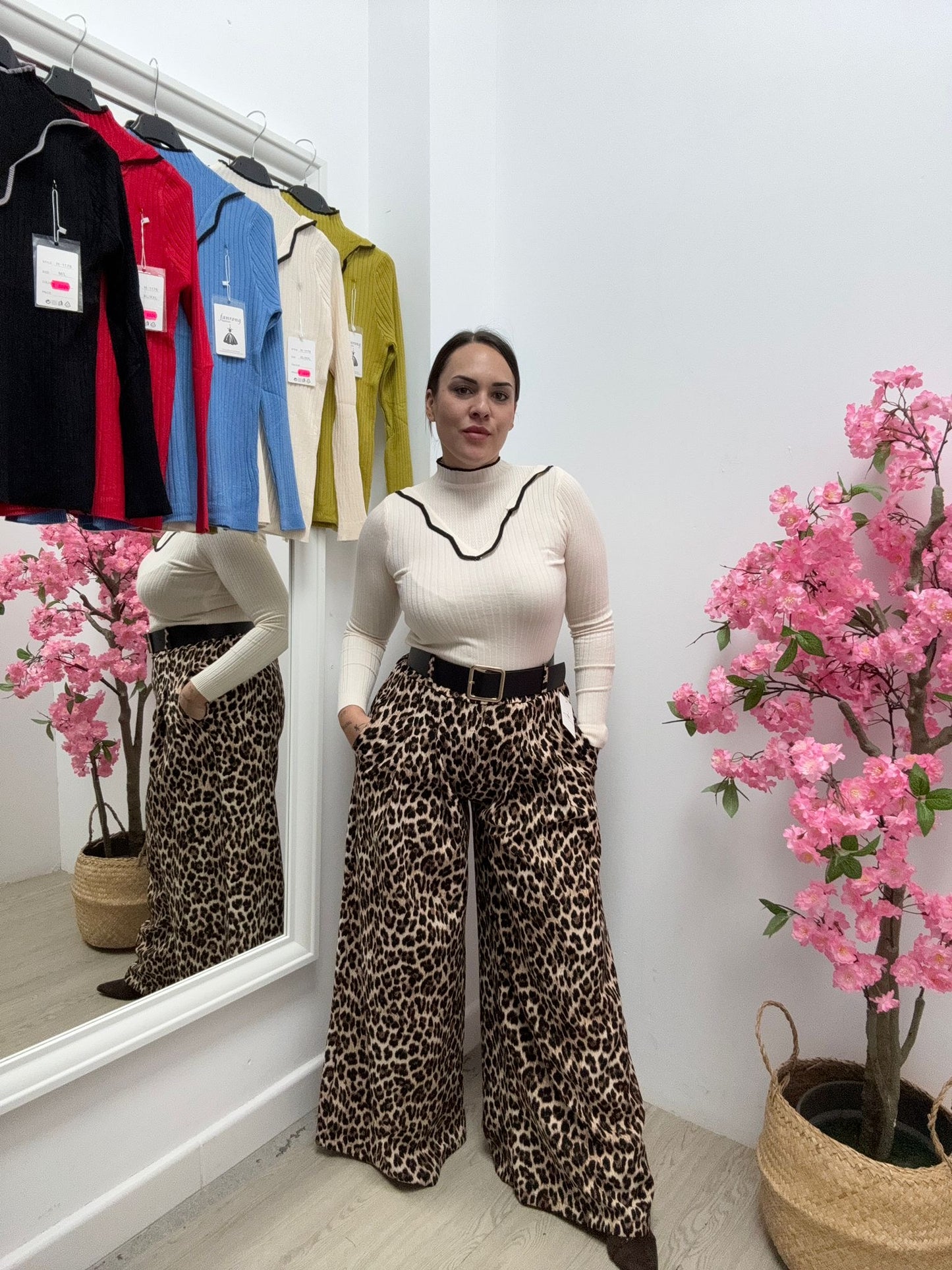 Pantalón Leopardo