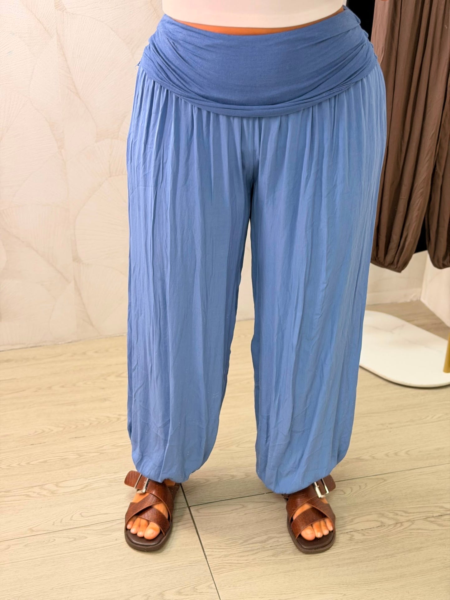 PANTALÓN FLUIDO BOMBACHO