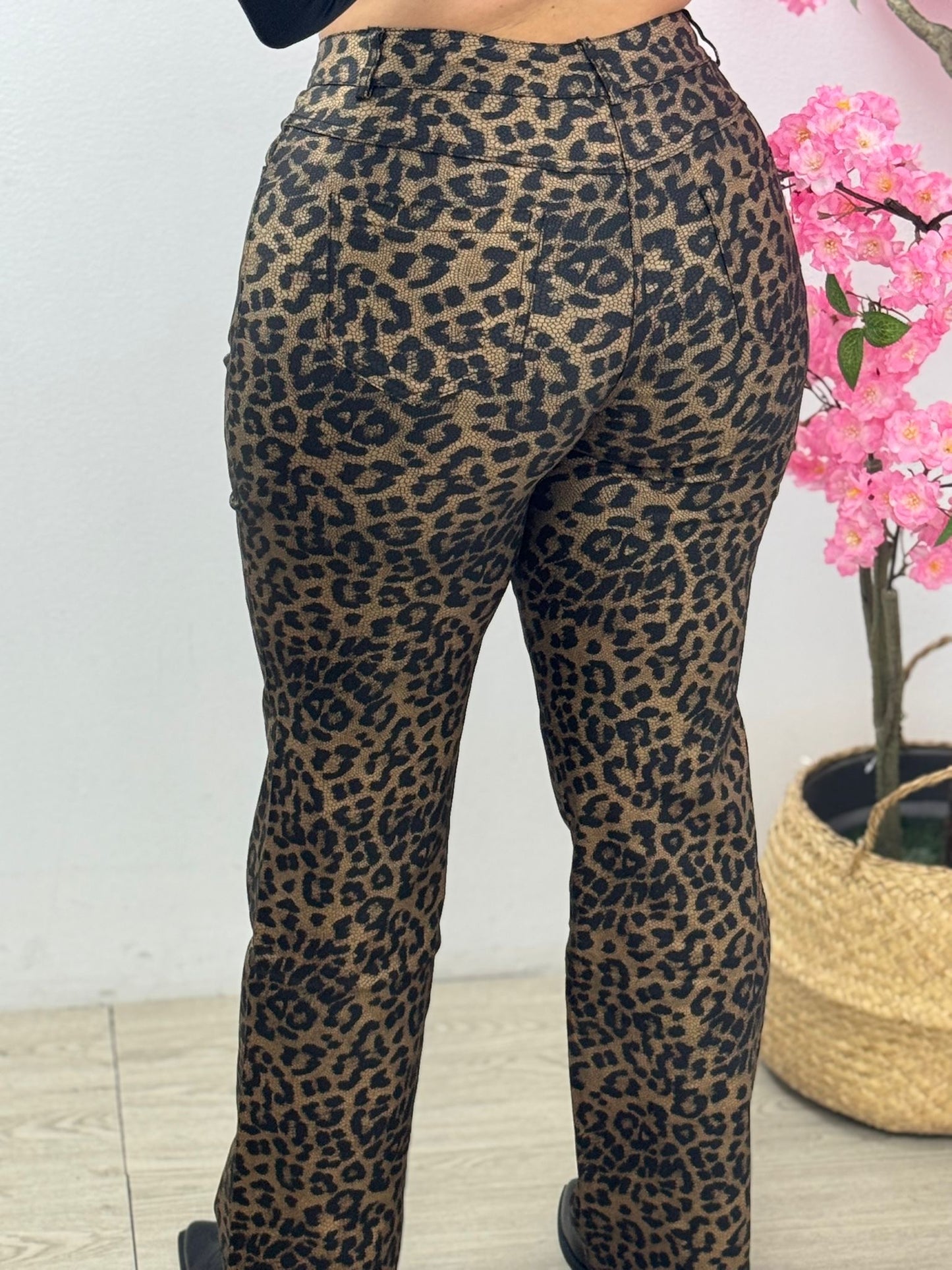 Pantalón Leopardo