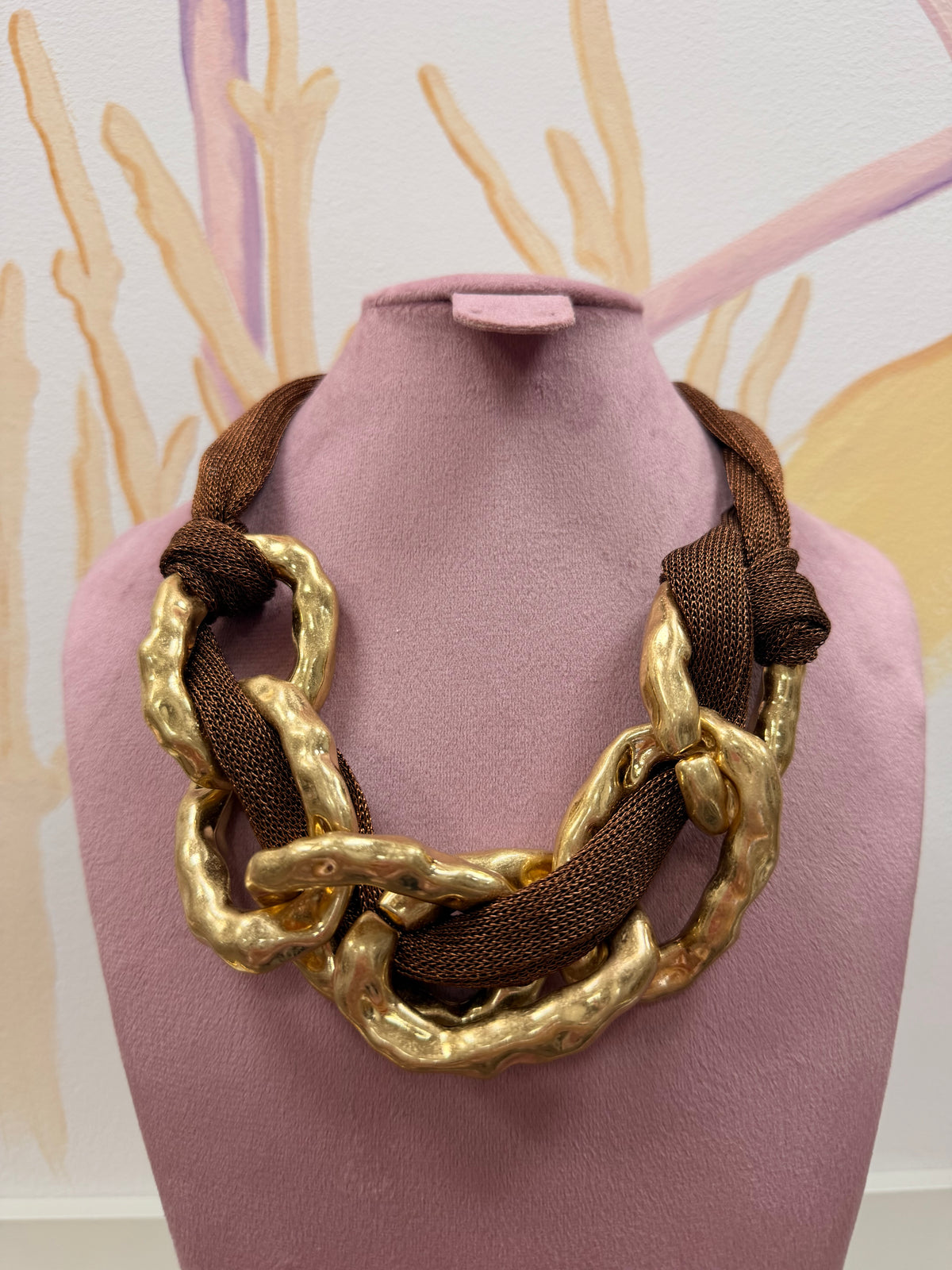 COLLAR CADENA MARRÓN