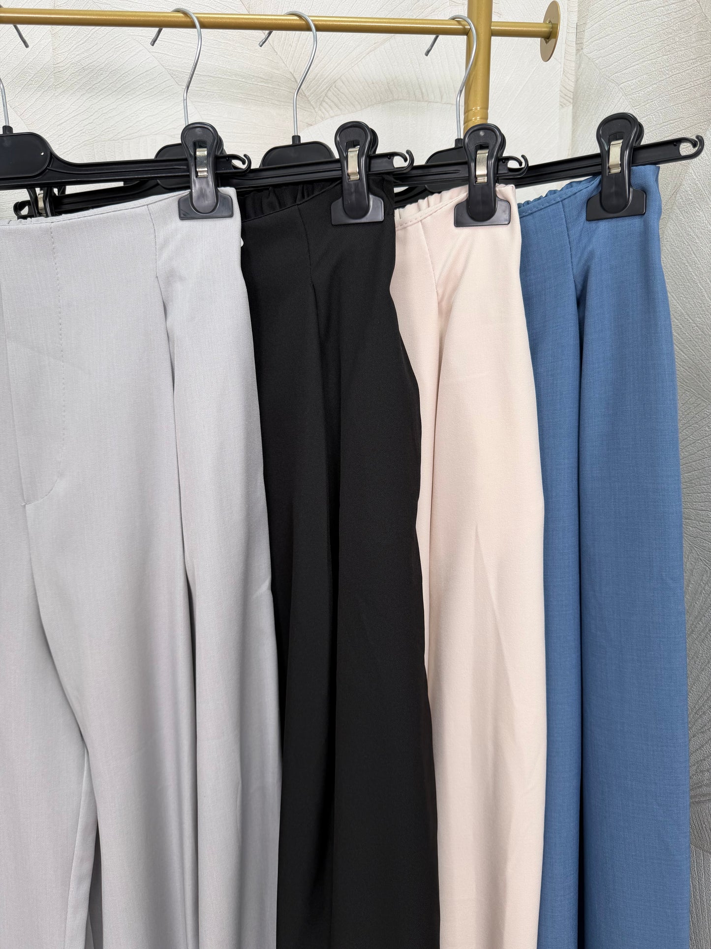 PANTALÓN PINZAS BOMBACHO