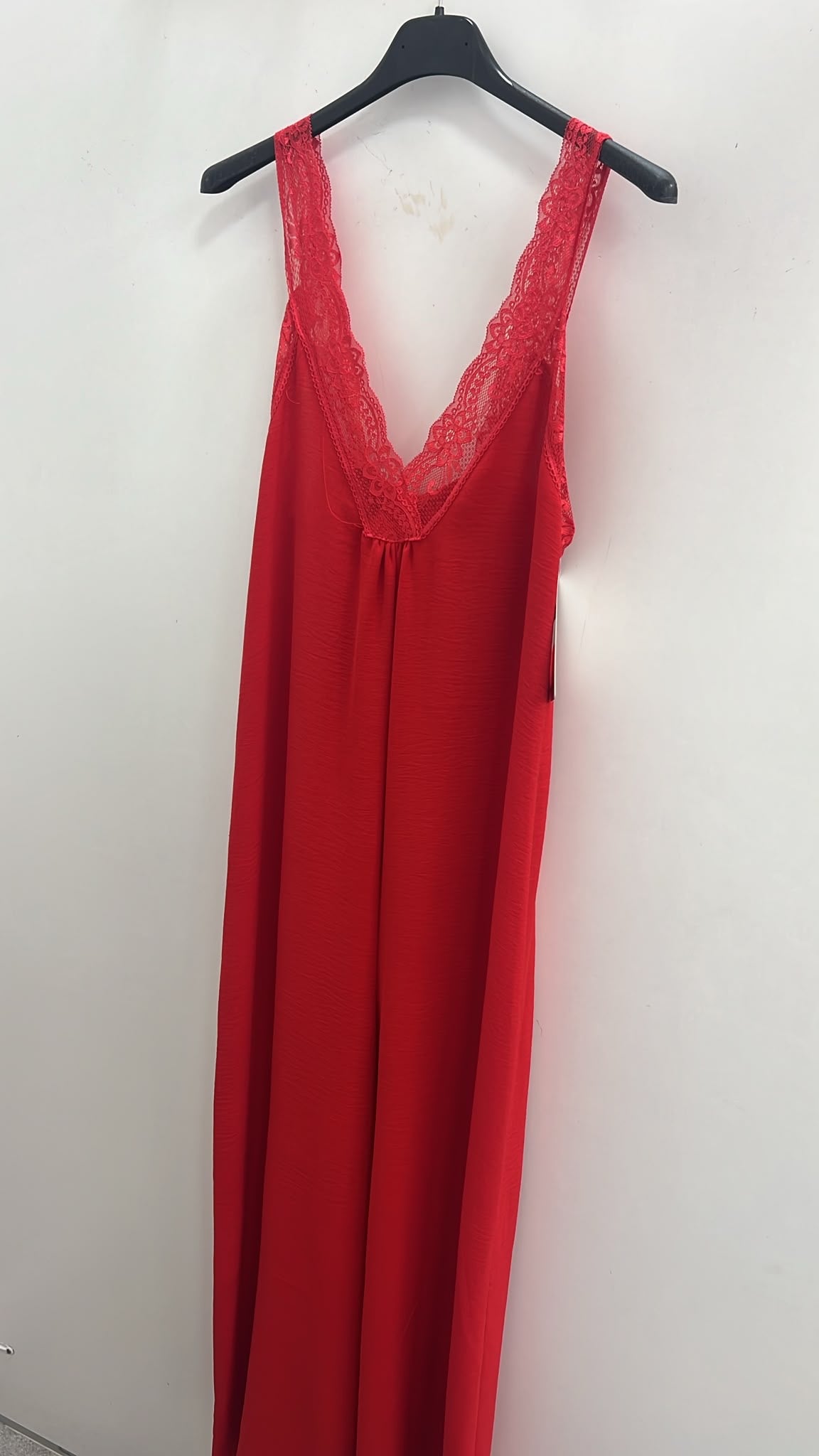 MONO ROJO LENCERO