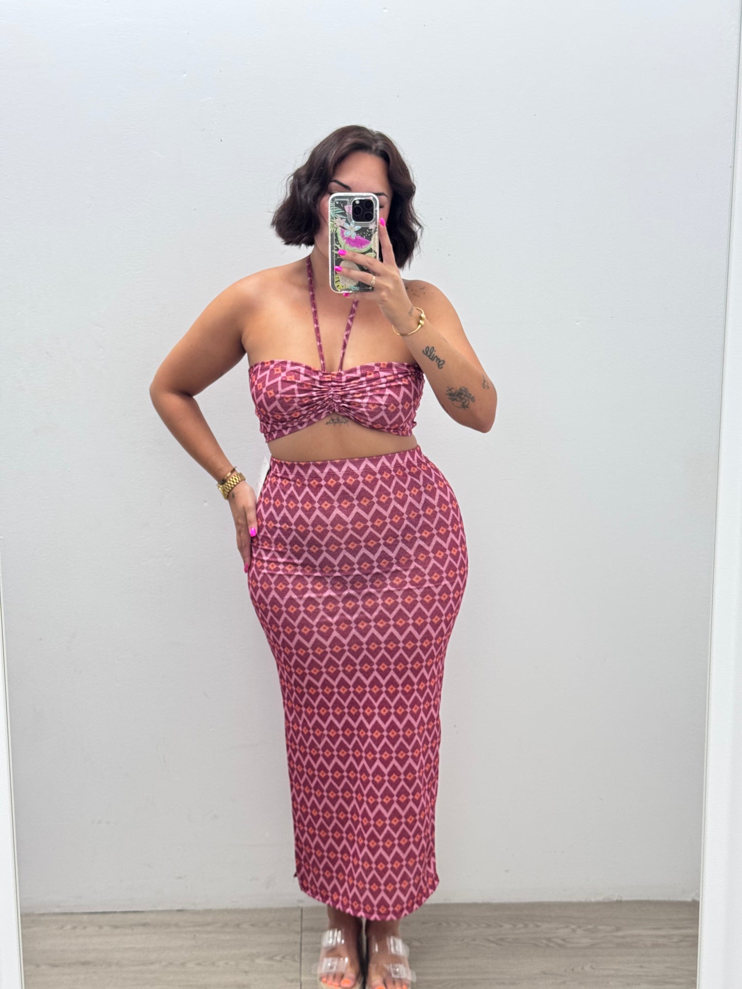 Conjunto atado al cuello