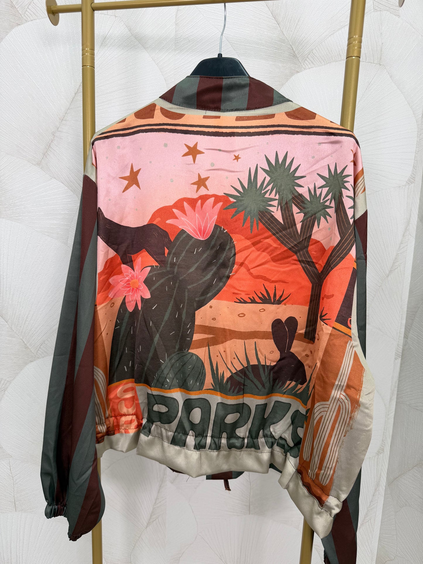 BOMBER ESTAMPADA