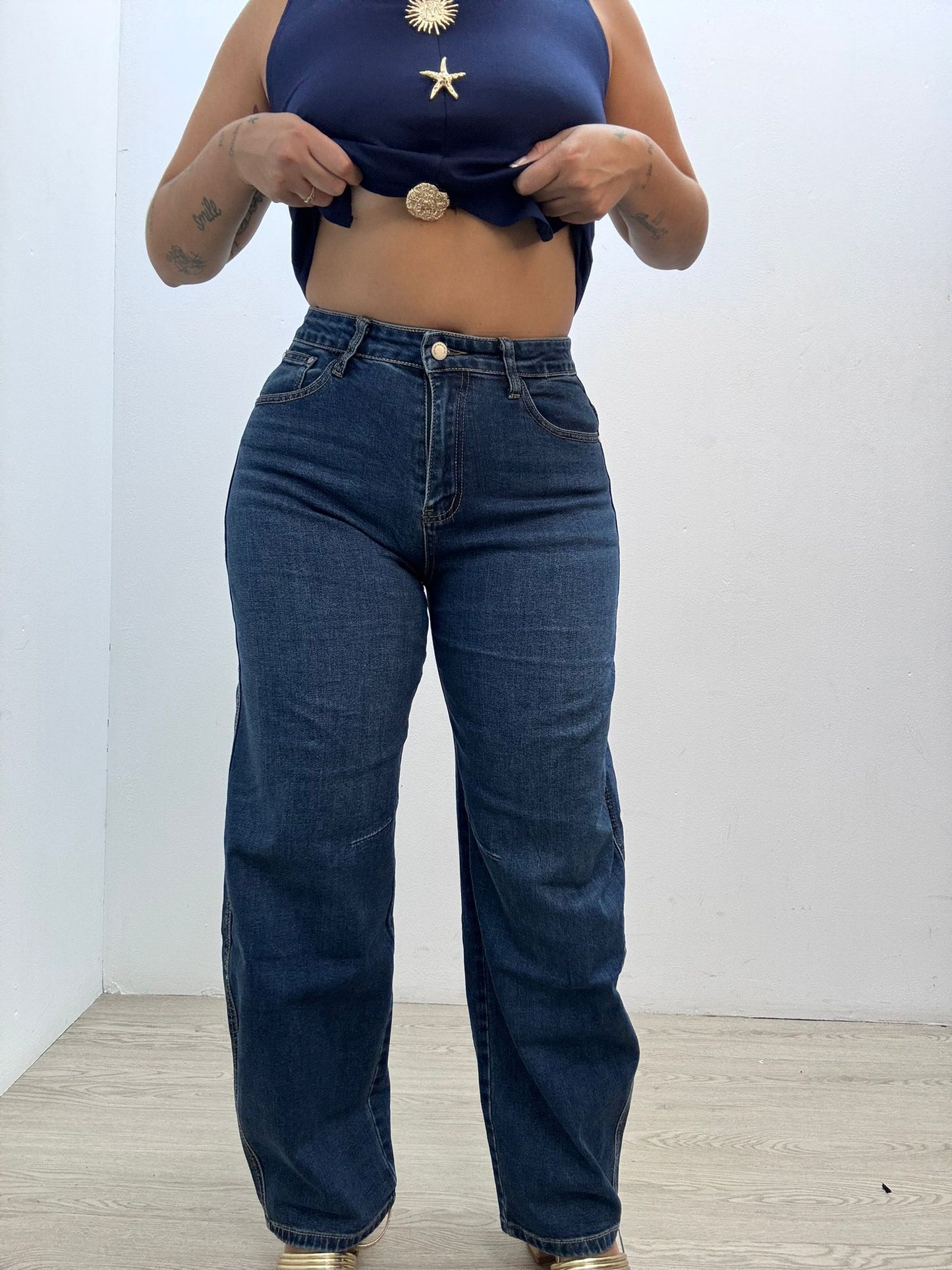 Pantalón vaquero ancho