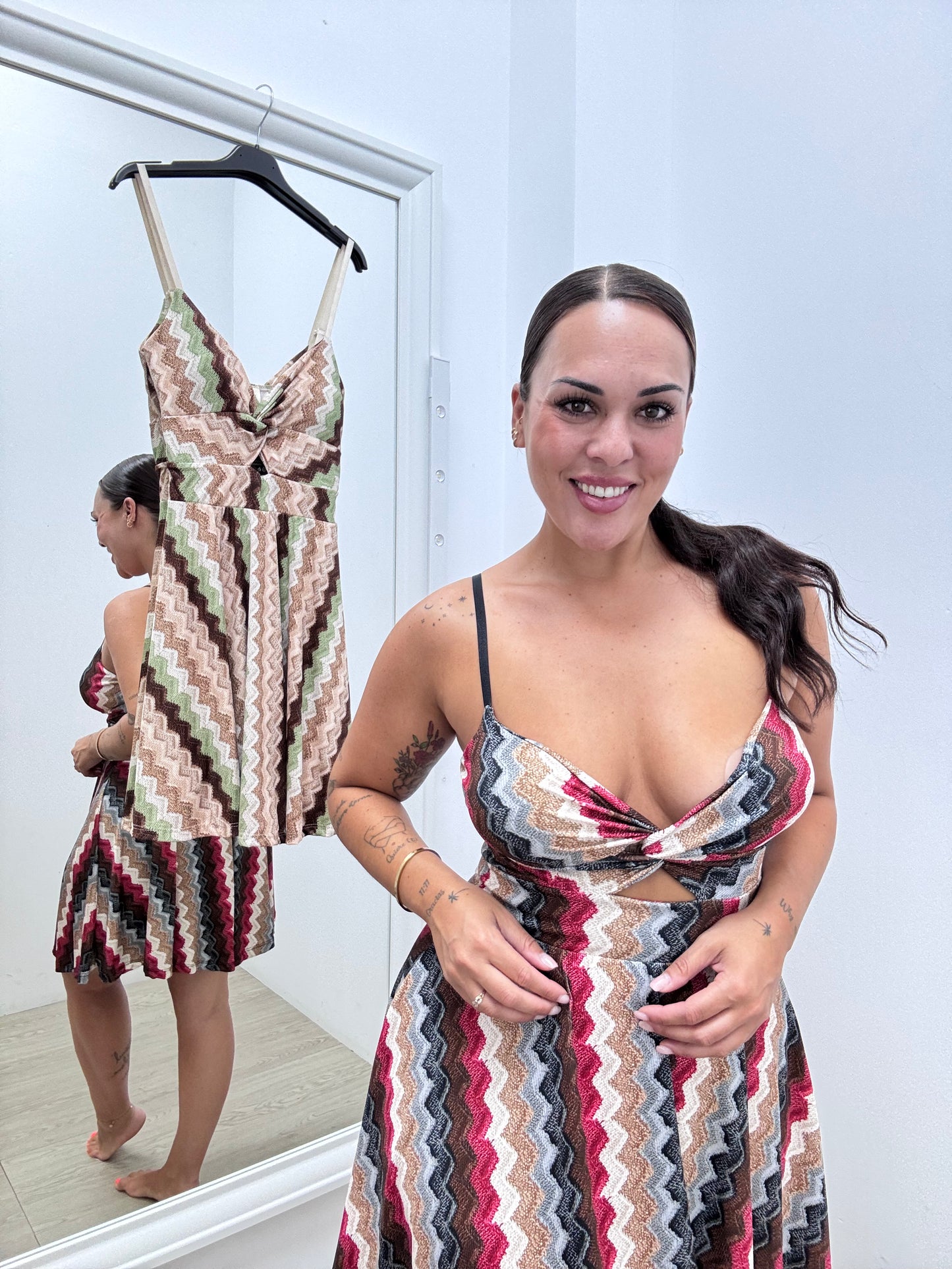 Vestido corto vuelo