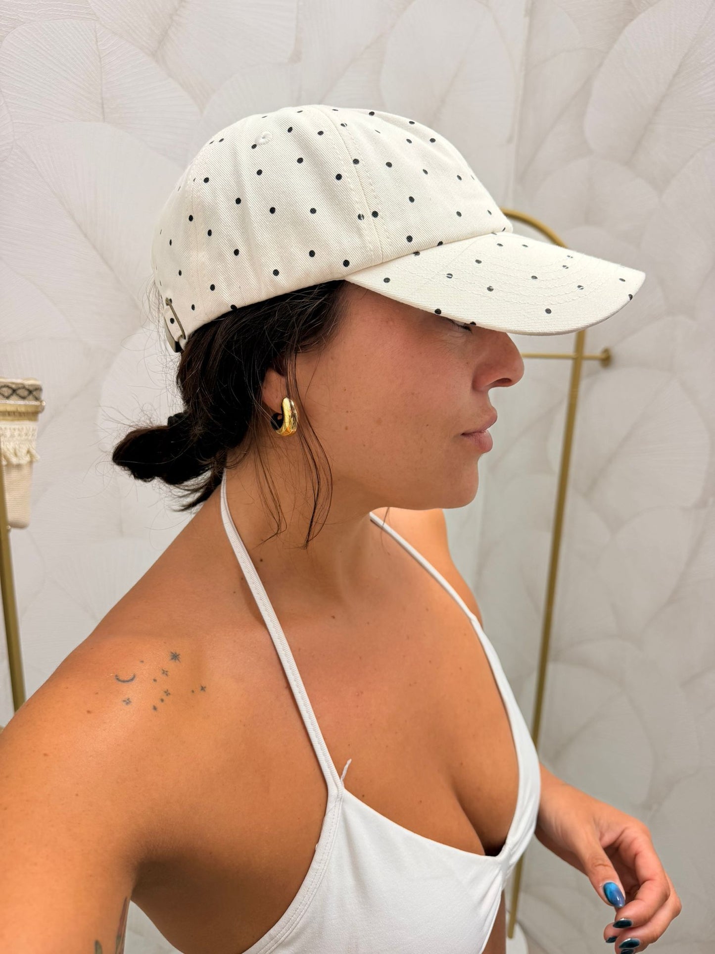 GORRA LUNARES
