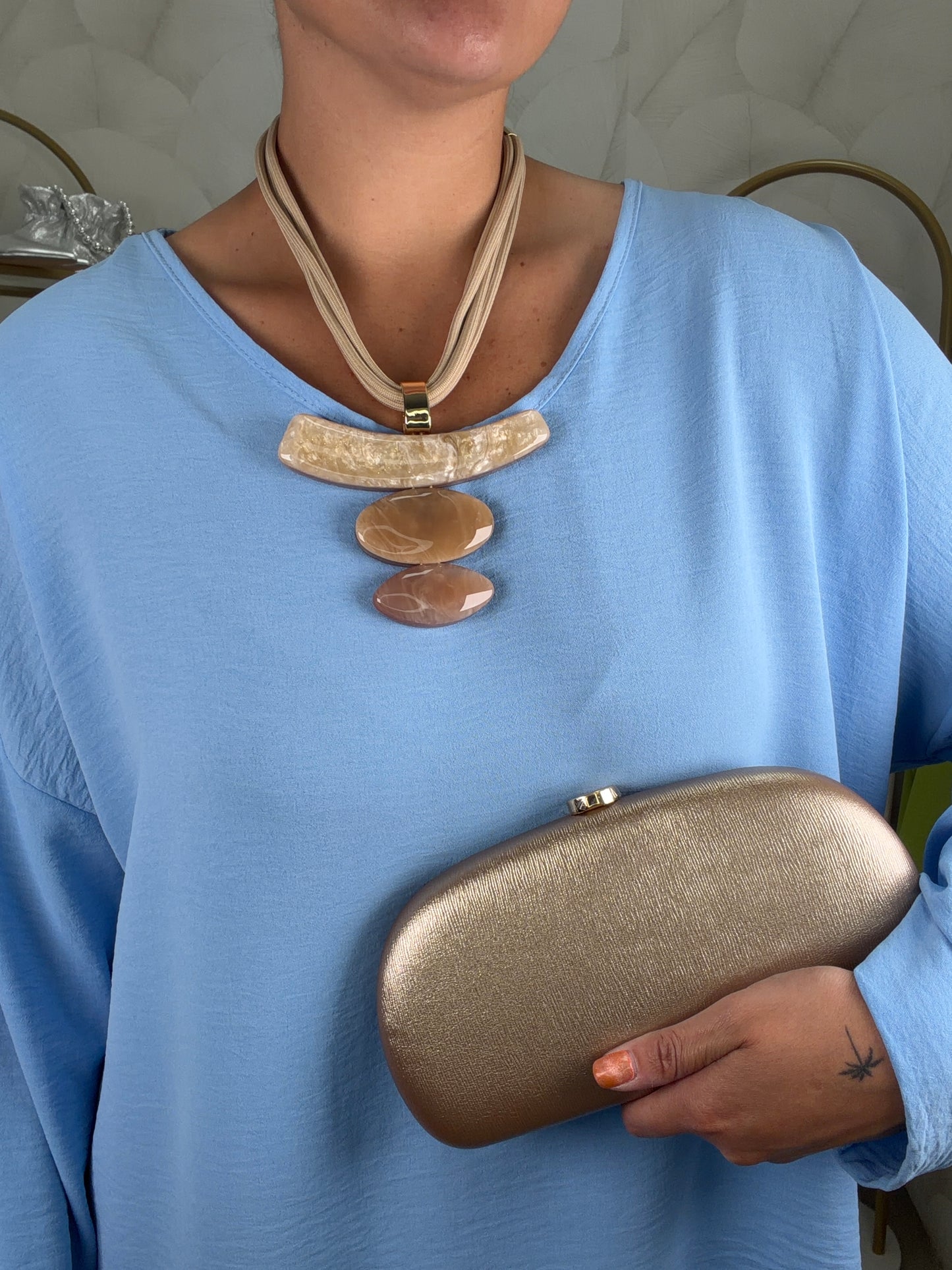 COLLAR BEIGE