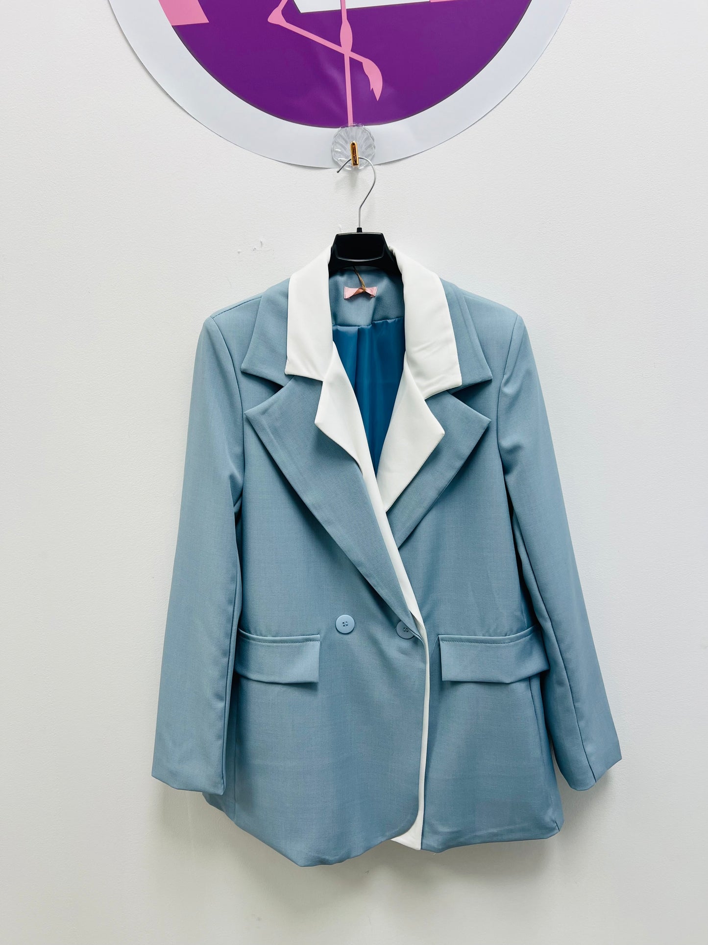 Blazer Azul y Blanca