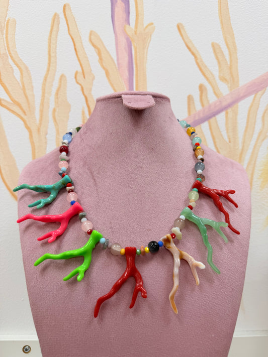 COLLAR CORALES