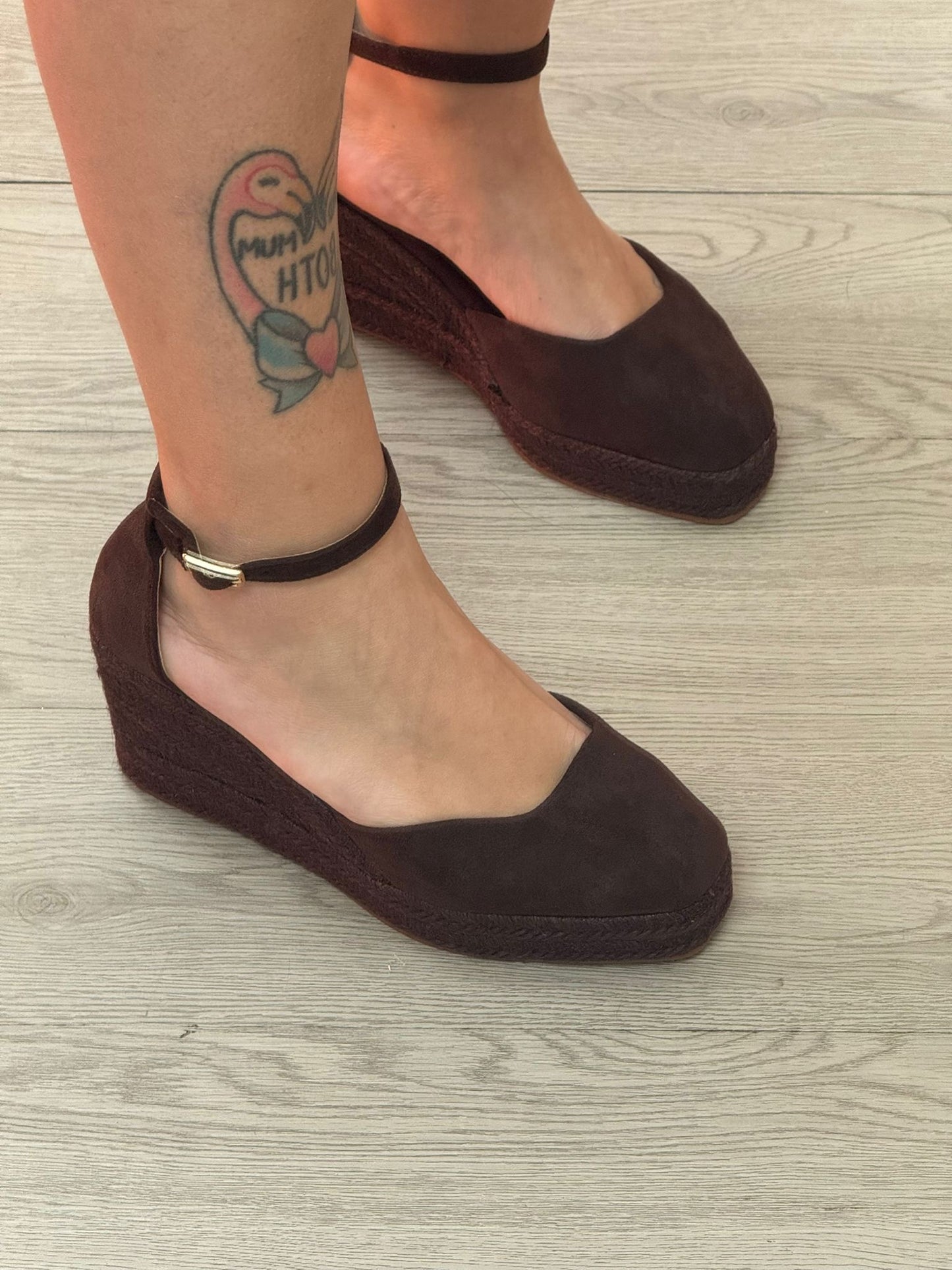 Zapato esparto marrón