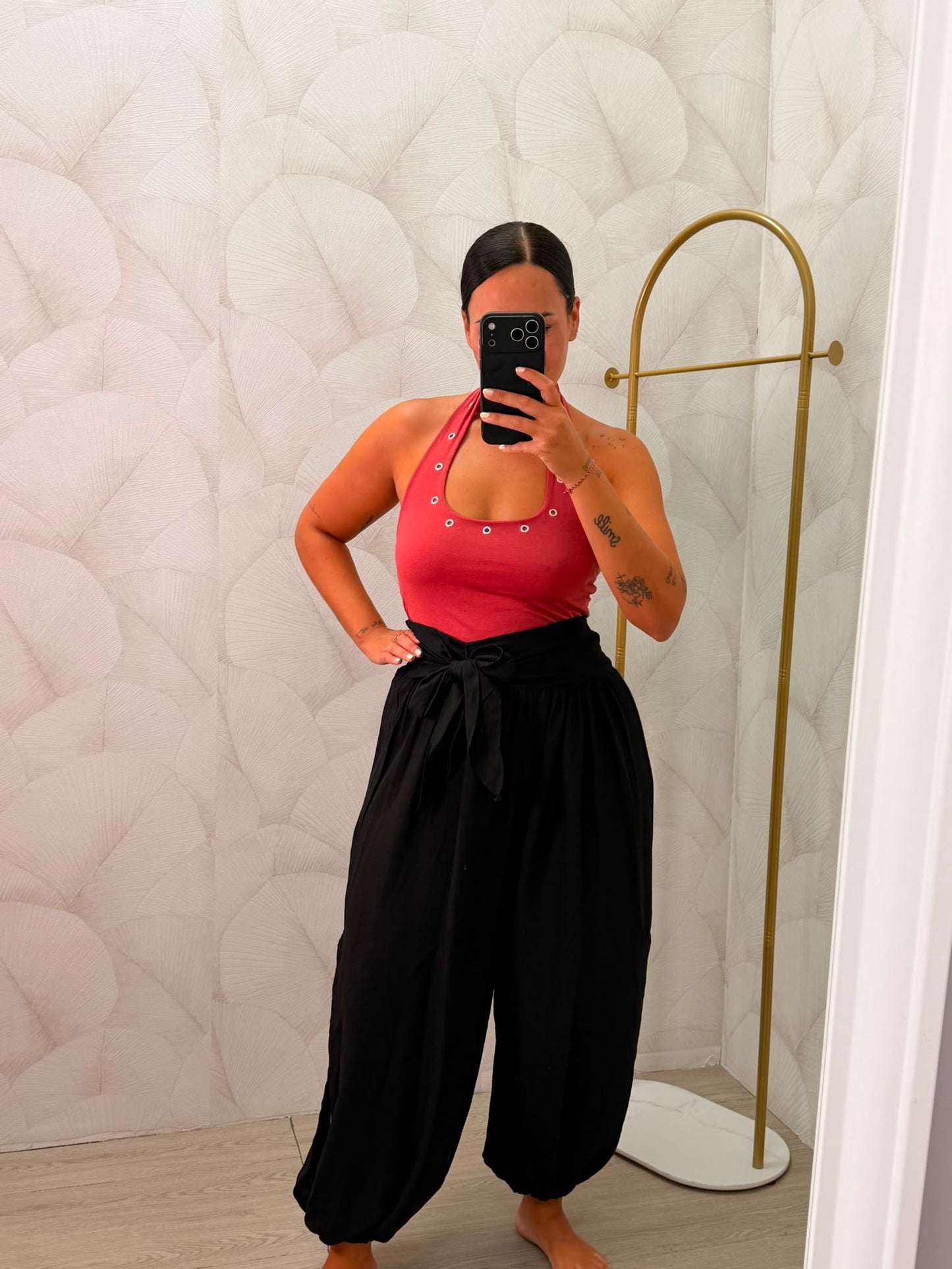 PANTALÓN NEGRO APERTURA