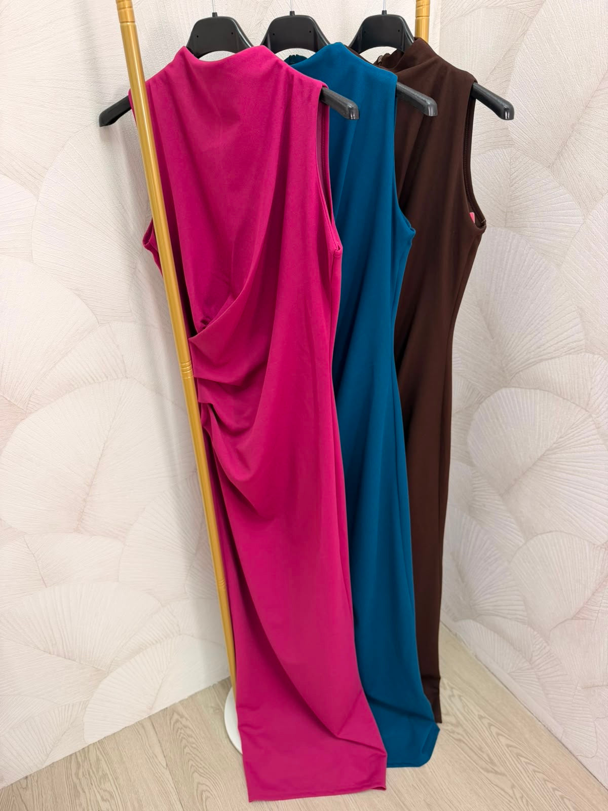 VESTIDO RECOGIDO LATERAL
