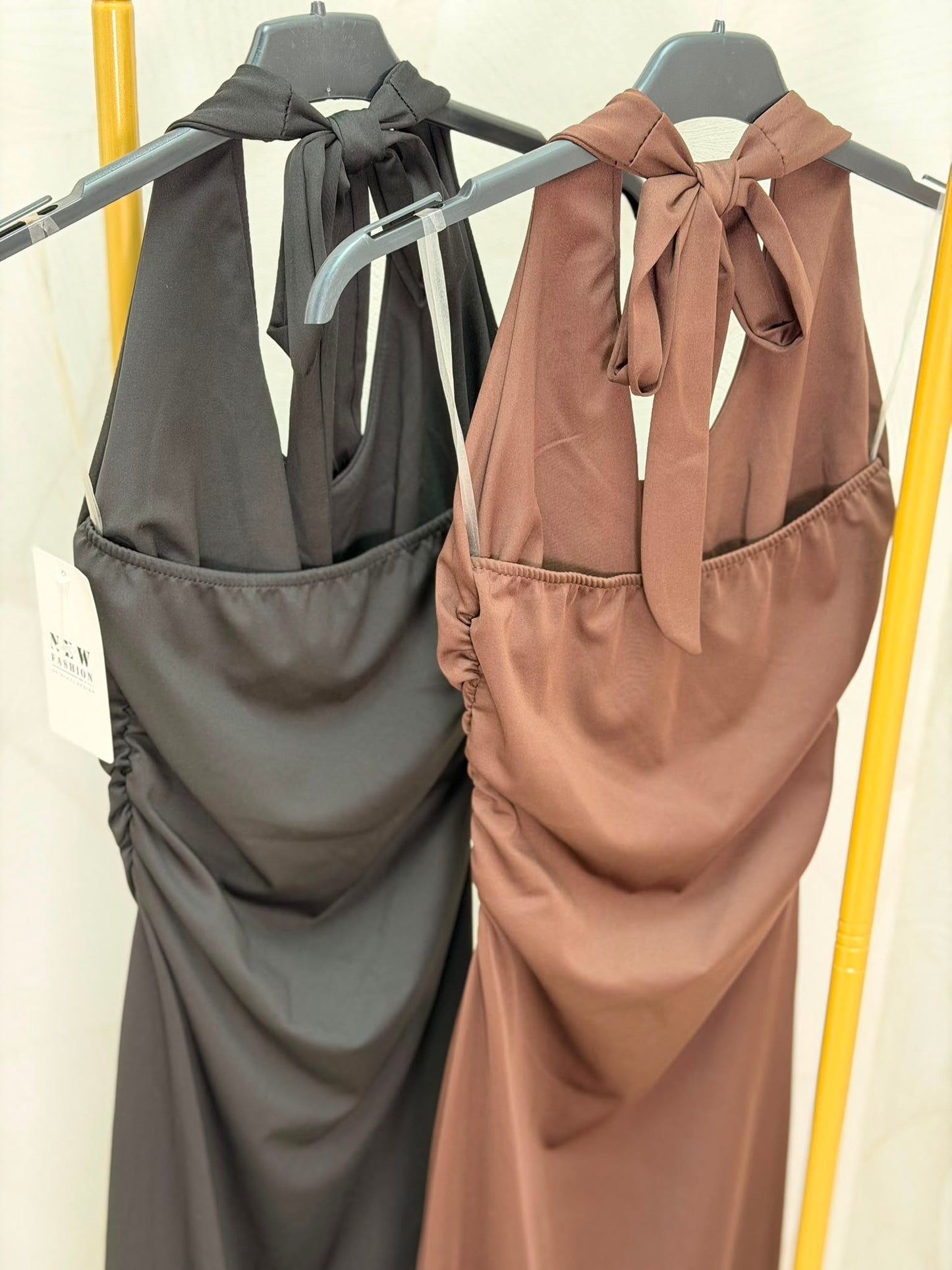 VESTIDO CUELLO HALTER LICRA
