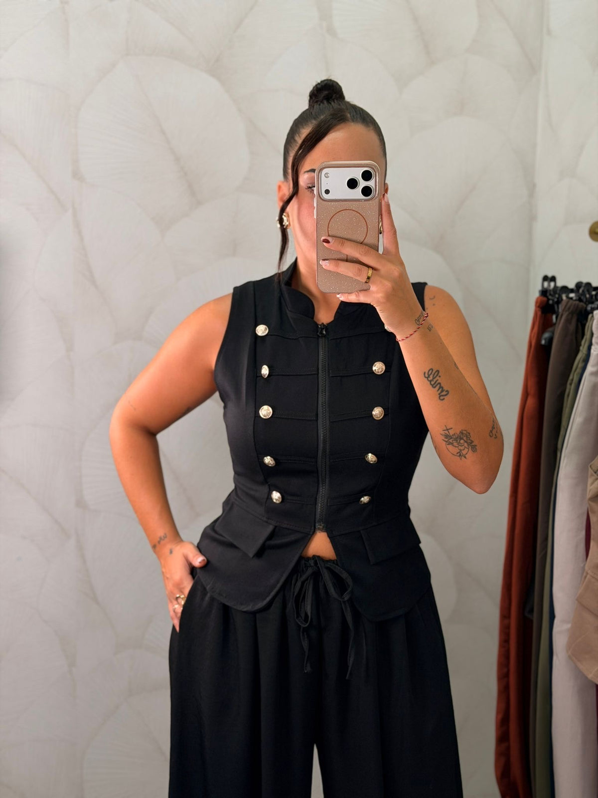 TOP CHALEQUILLO BOTONES