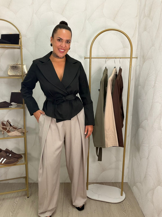 CHAQUETA GABARDINA CORTA