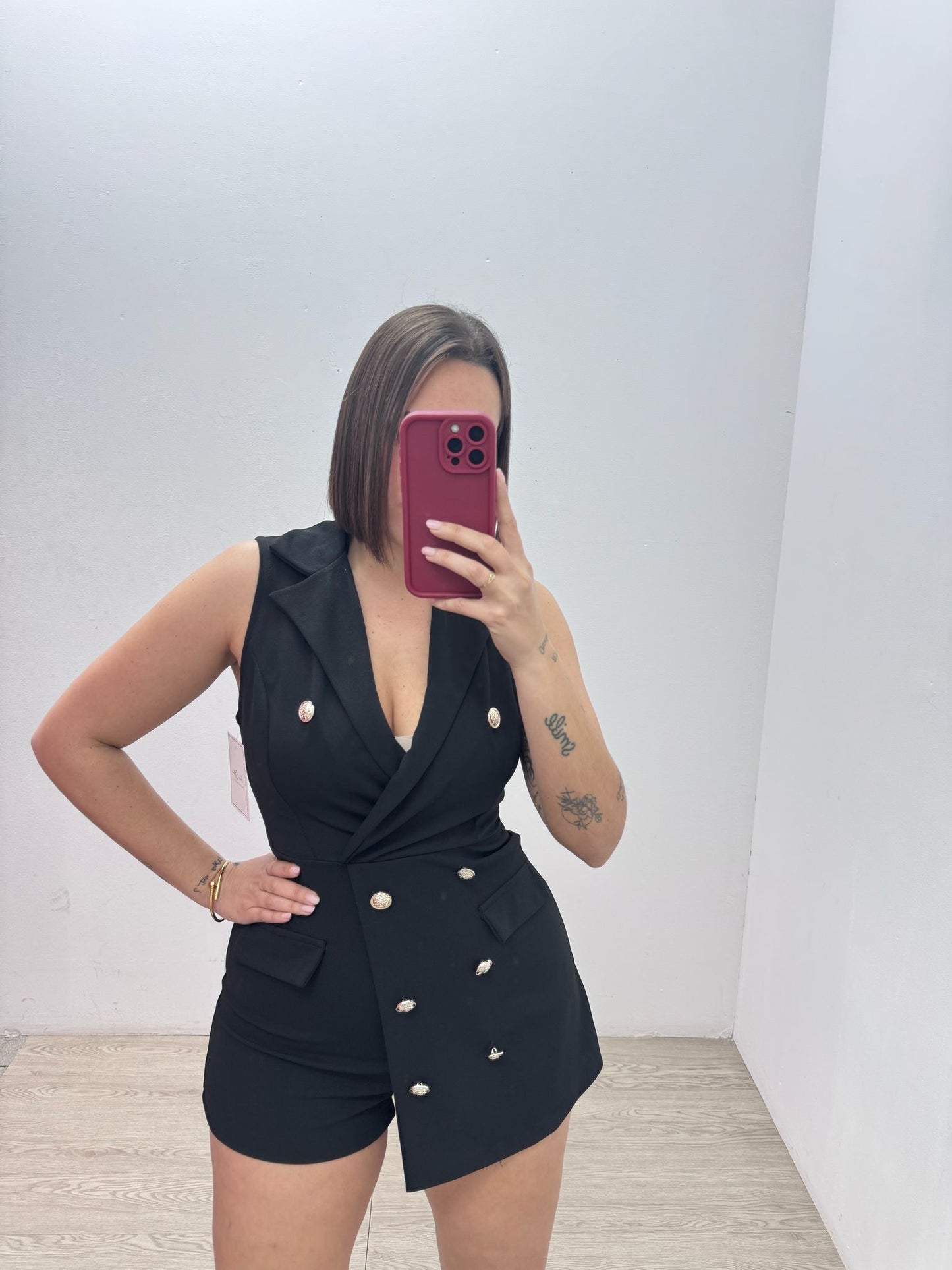 Mono Corto Negro