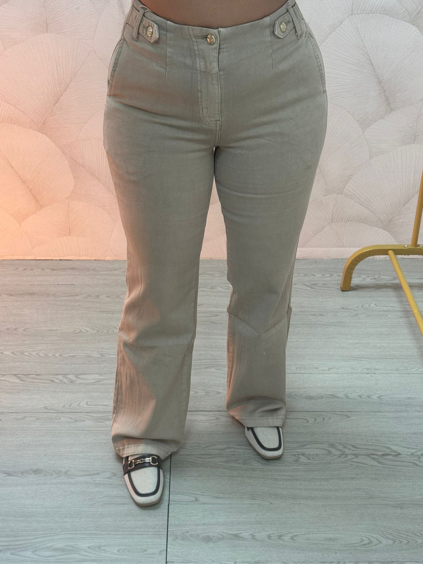 Pantalón Vaquero Beige