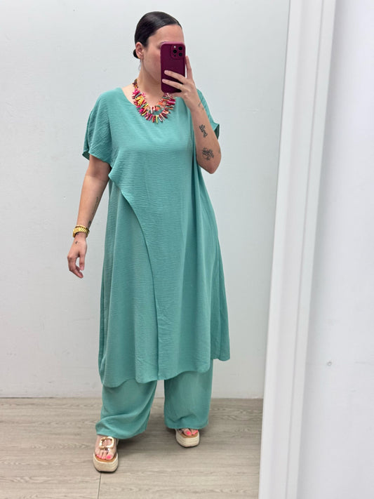 Conjunto Camisa y Pantalón