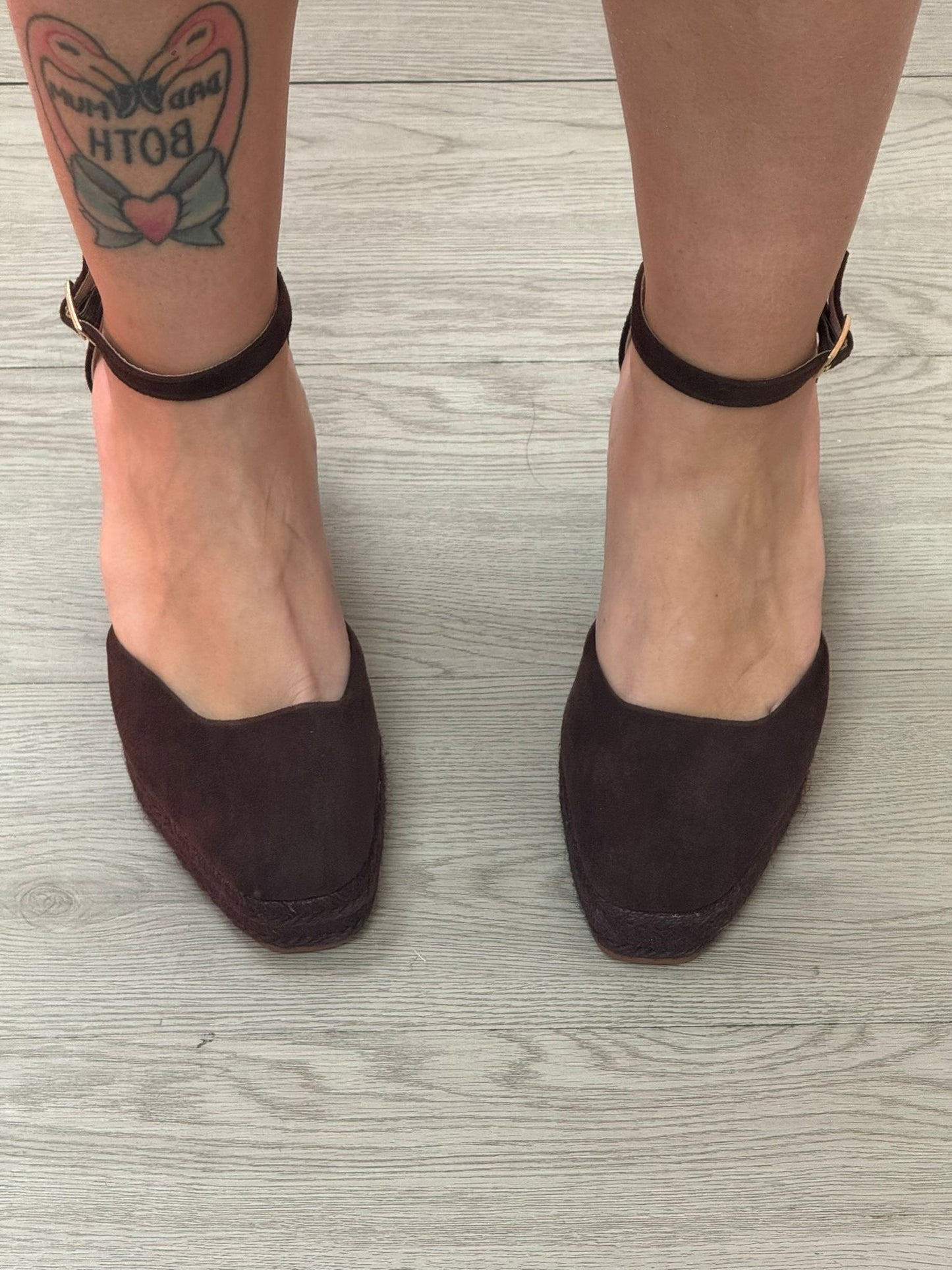 Zapato esparto marrón