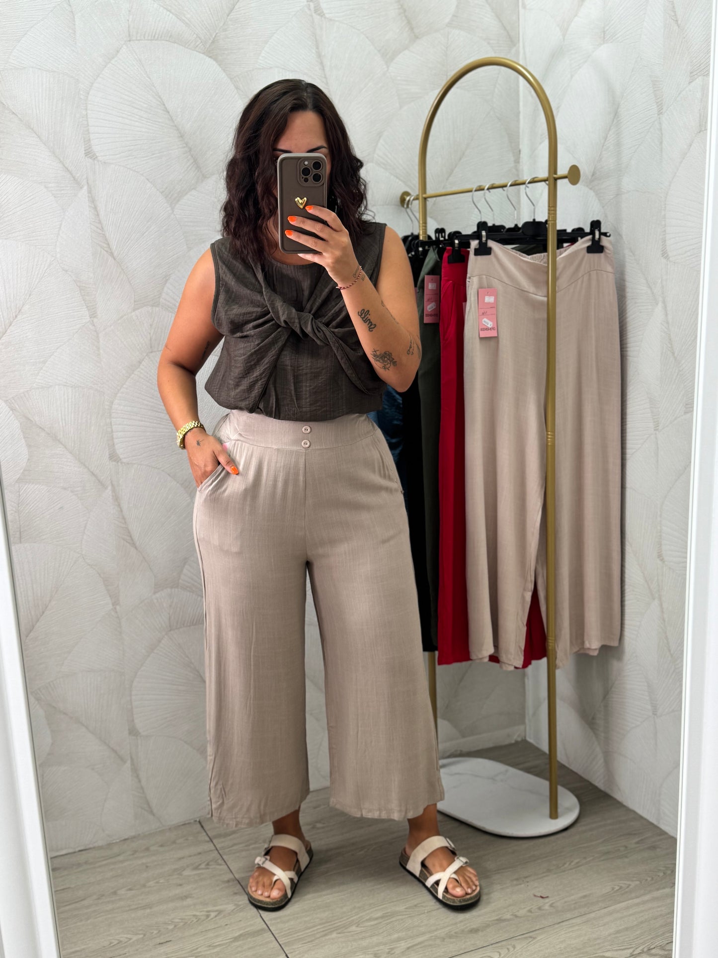 PANTALÓN BOTONES