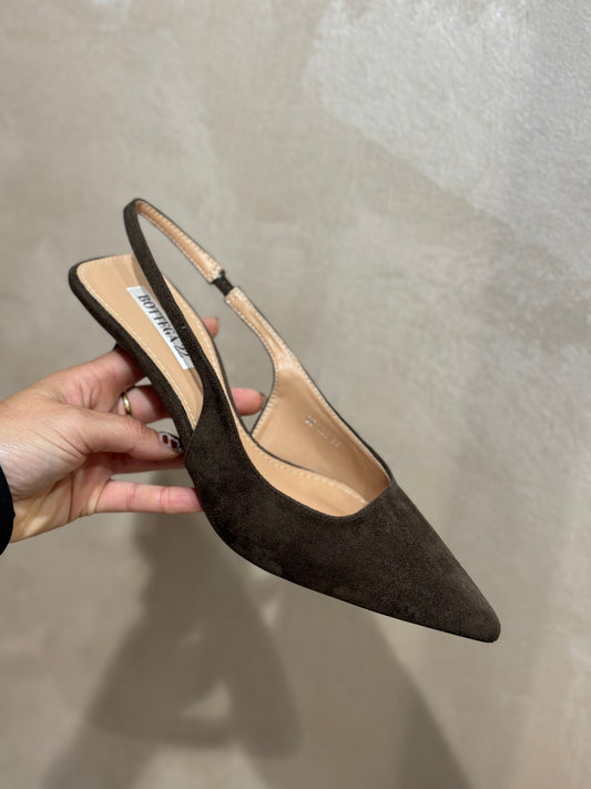 Zapato tacón marrón