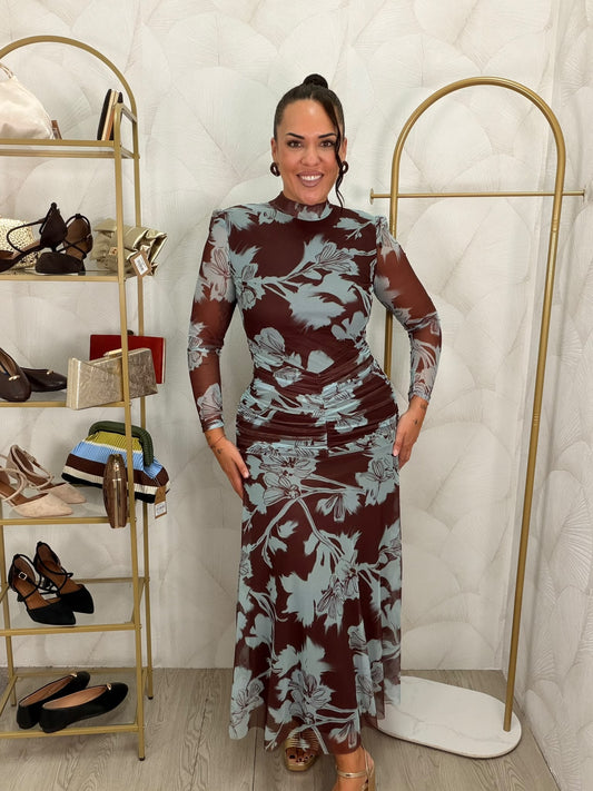 VESTIDO TUL ESTAMPADO MARRÓN Y CELESTE