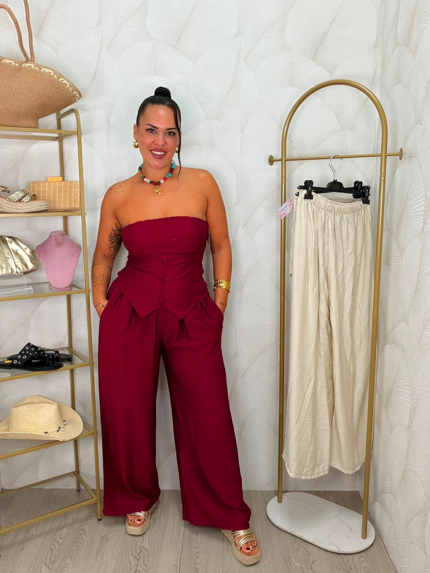 CONJUNTO TOP Y PANTALÓN