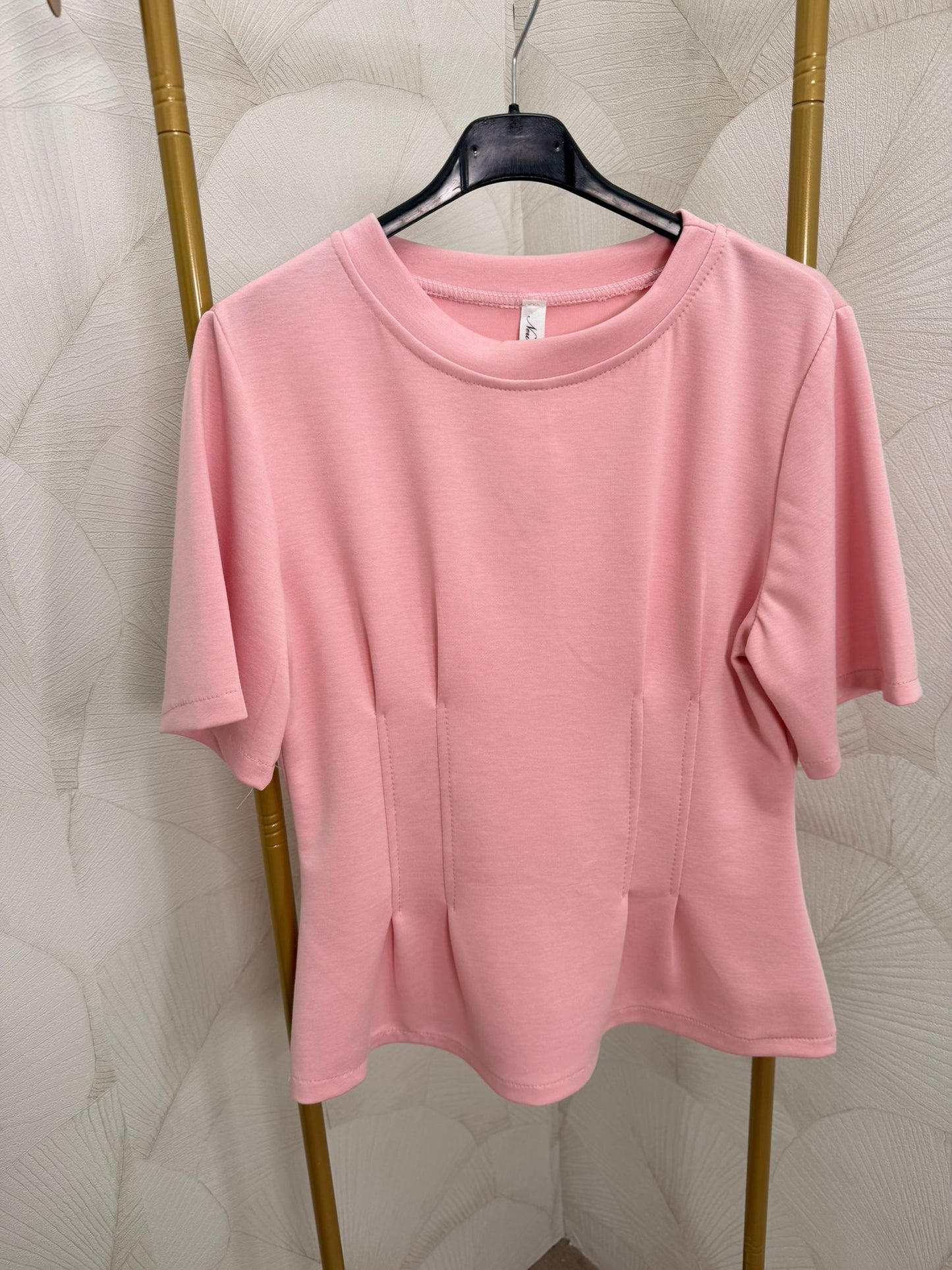 CAMISETA ENTALLADA CAPA DE AIRE