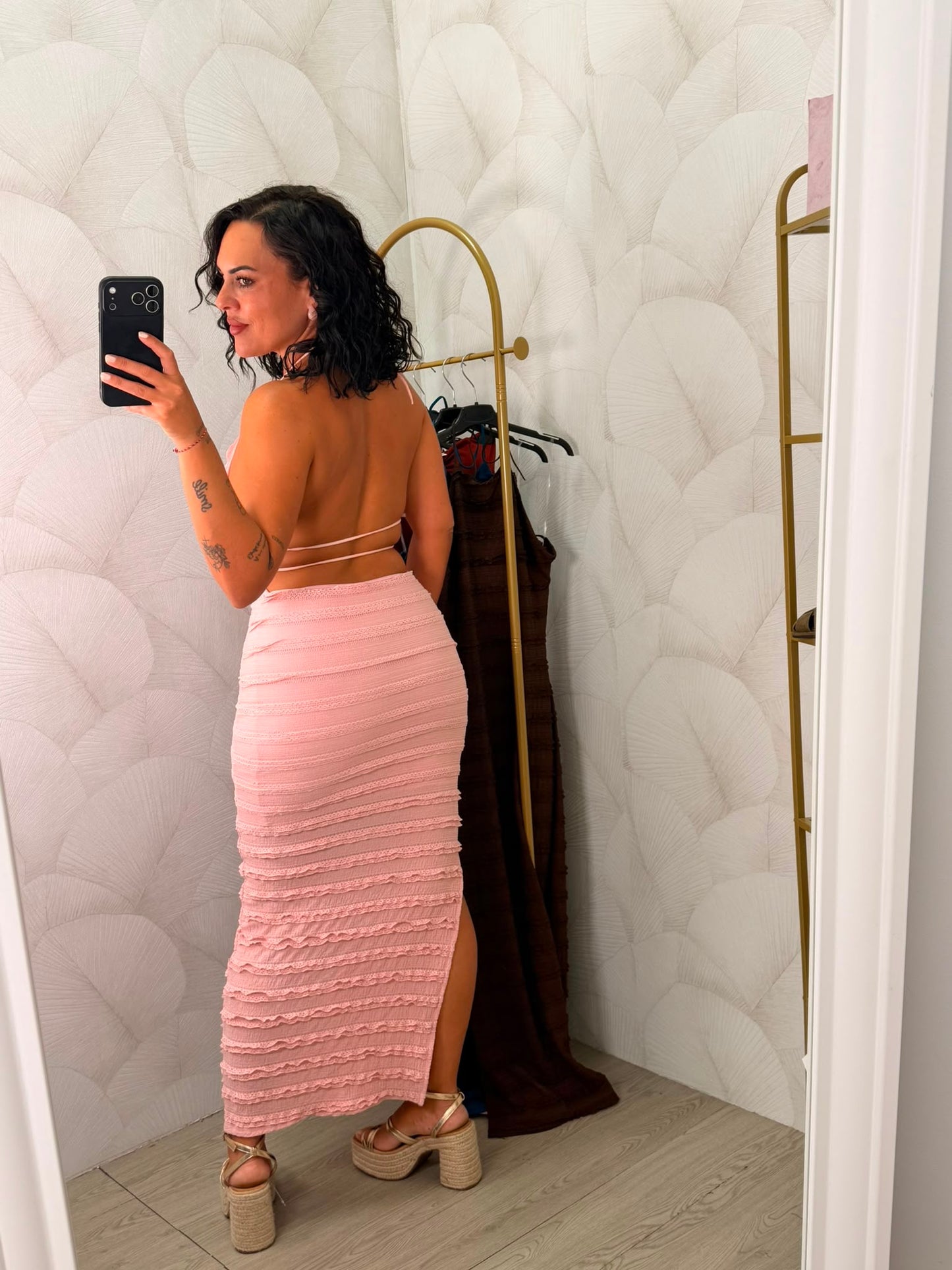 VESTIDO RELIEVE