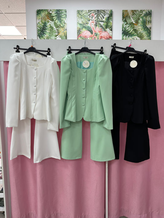 Traje de Chaqueta Botones