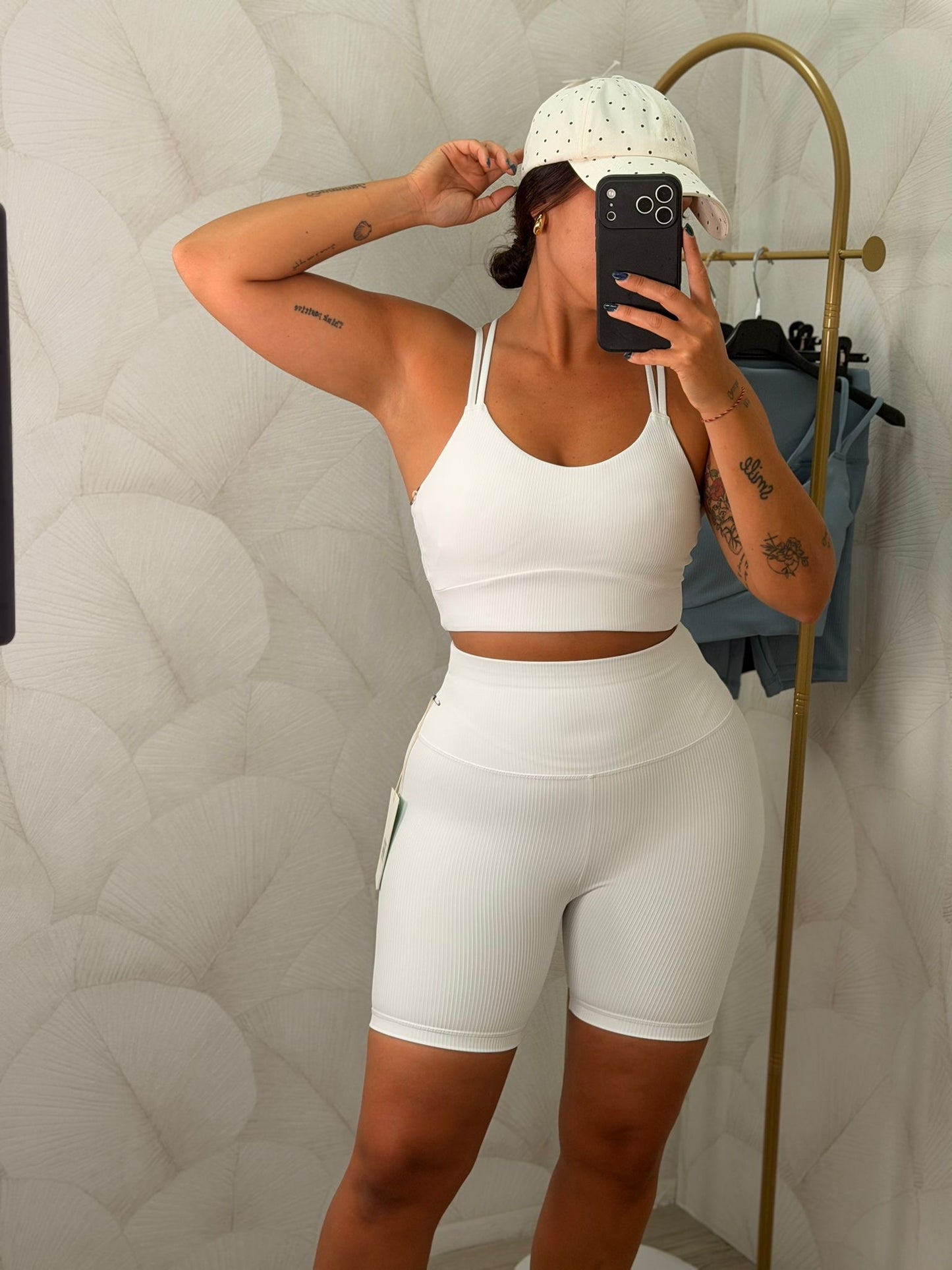 CONJUNTO DEPORTIVO