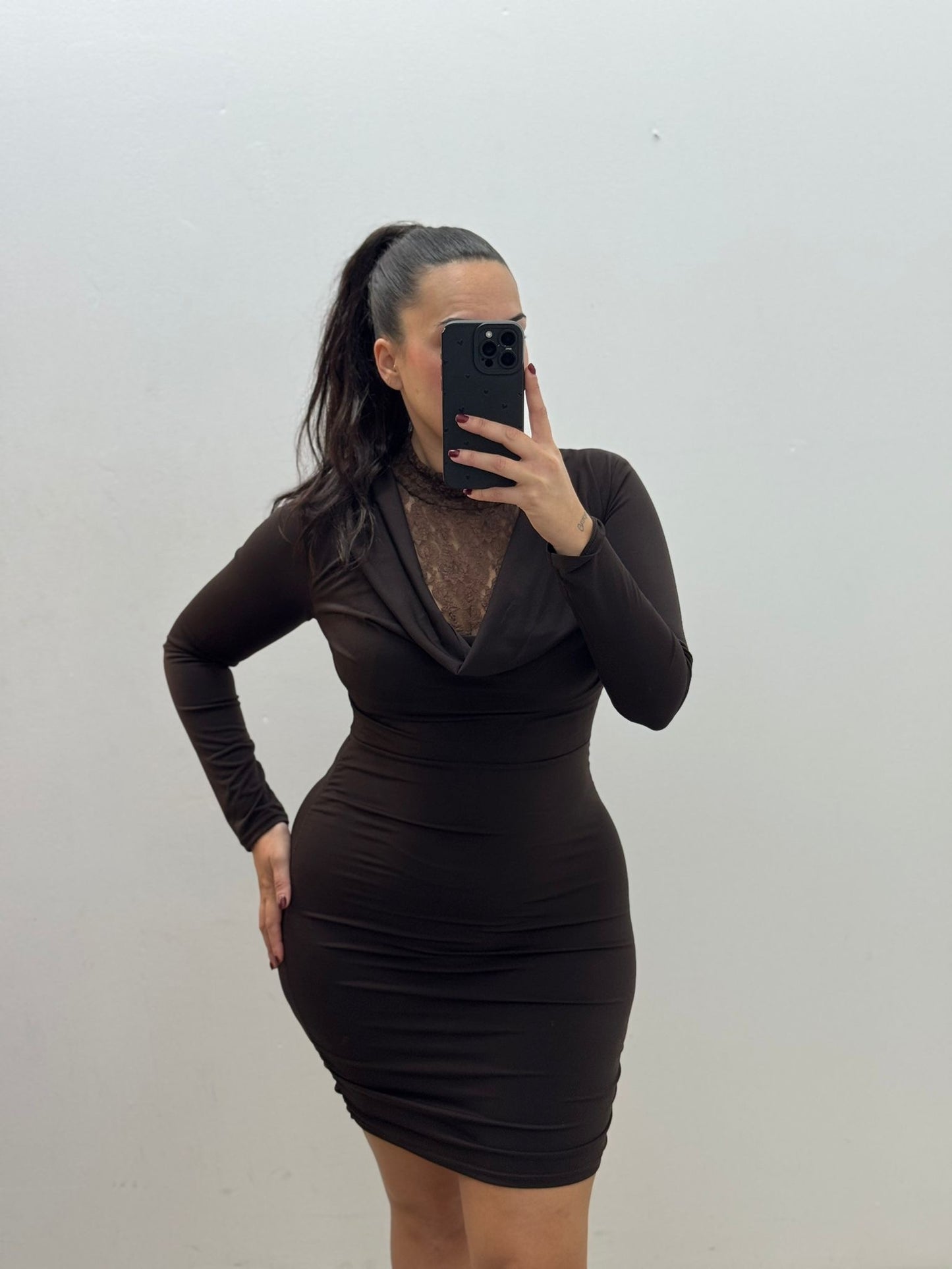 Vestido Escote Encaje