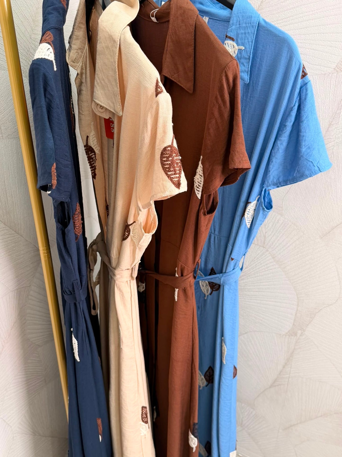 VESTIDO CAMISERO HOJAS
