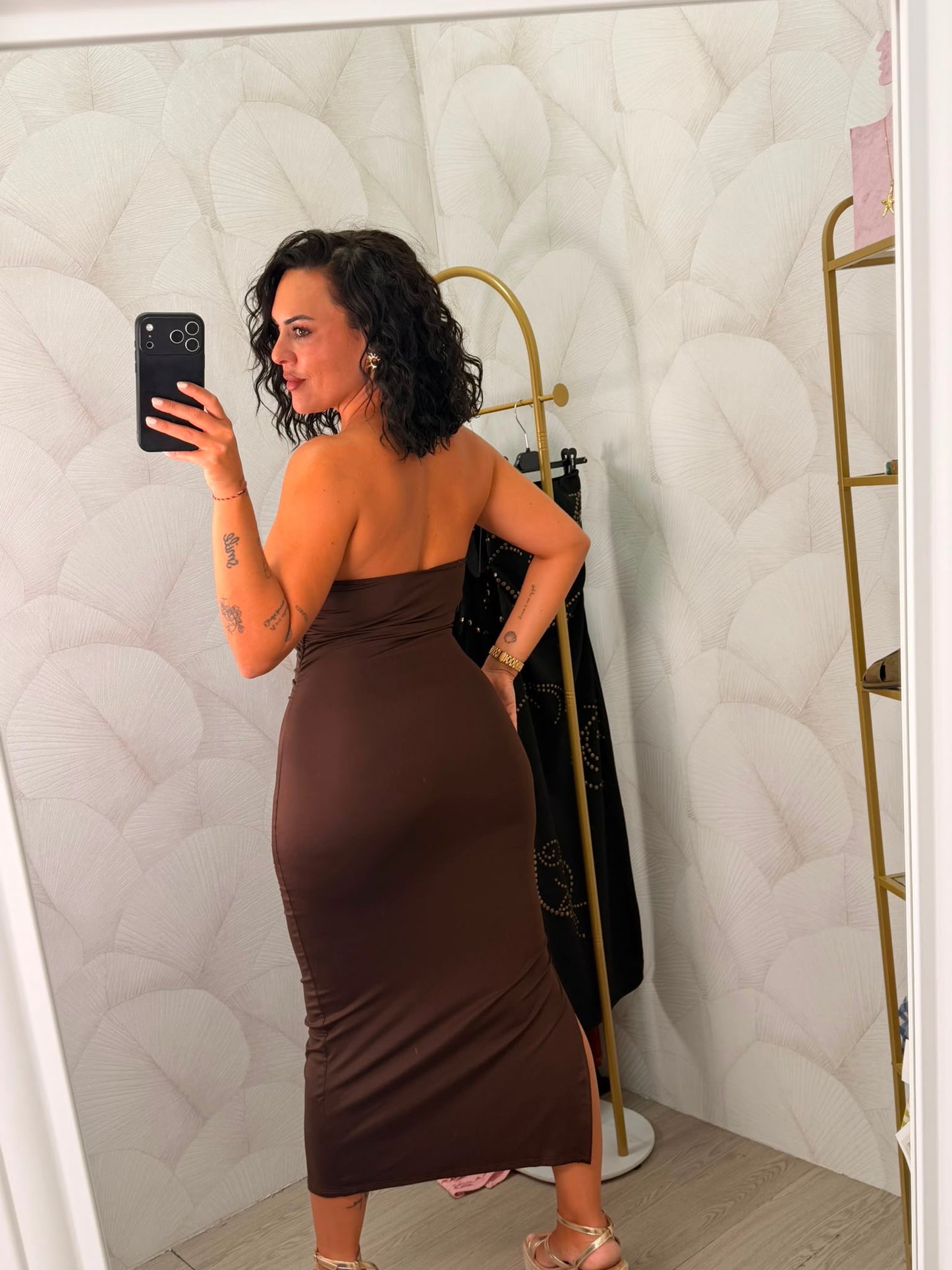 VESTIDO TACHUELAS