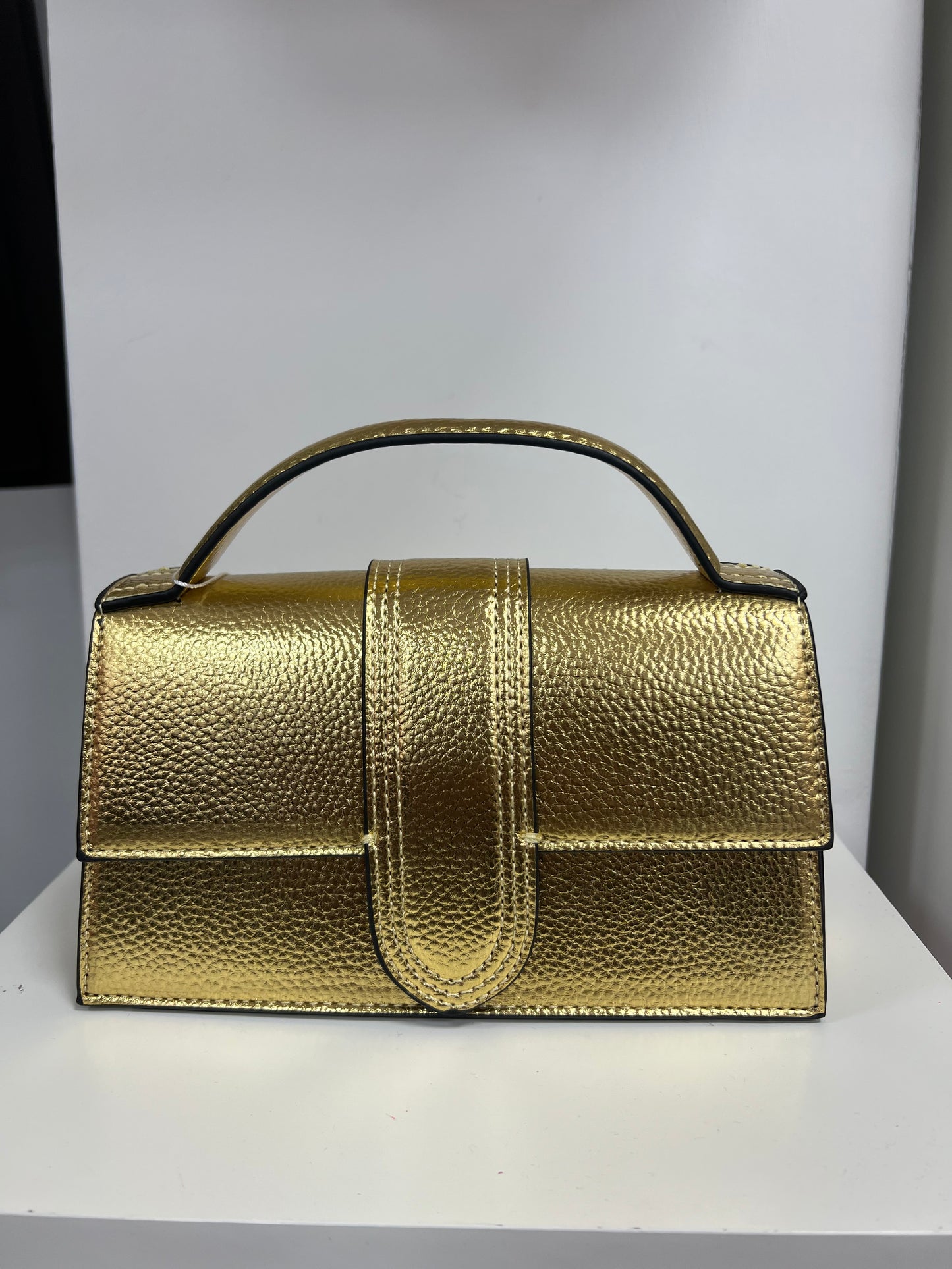 Bolso Dorado