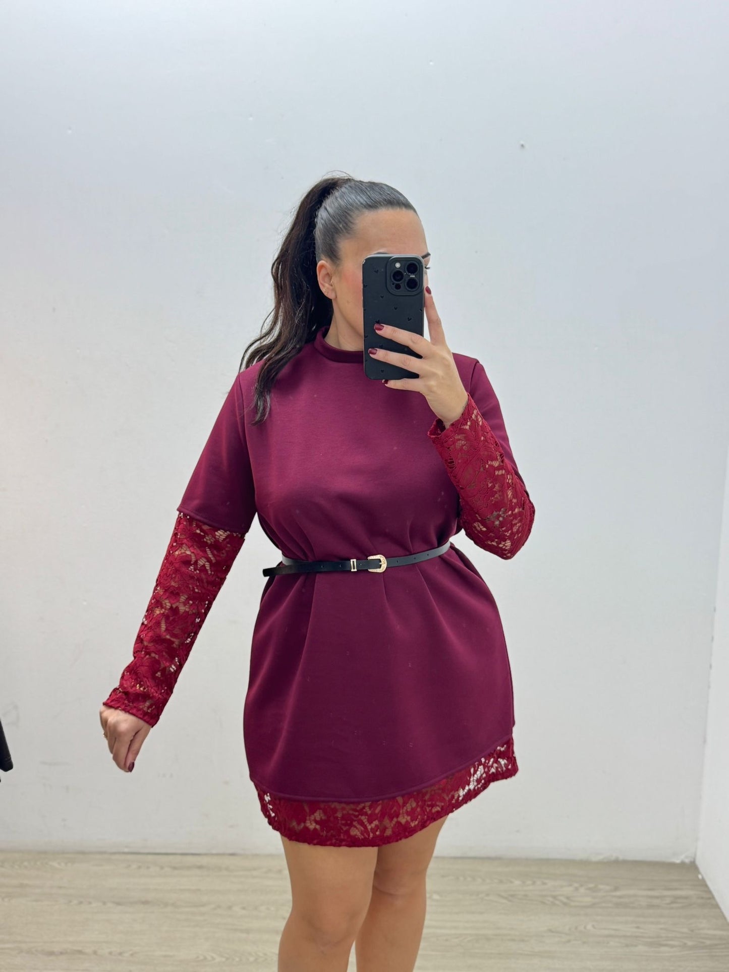 Vestido Camiseta Encaje