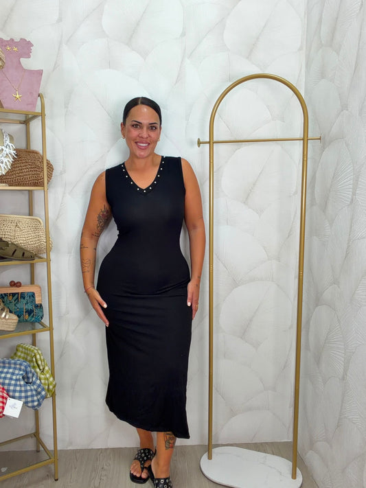 VESTIDO TACHUELAS NEGRO