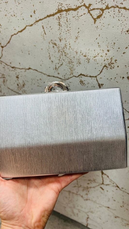 BOLSO FIESTA PLATEADO