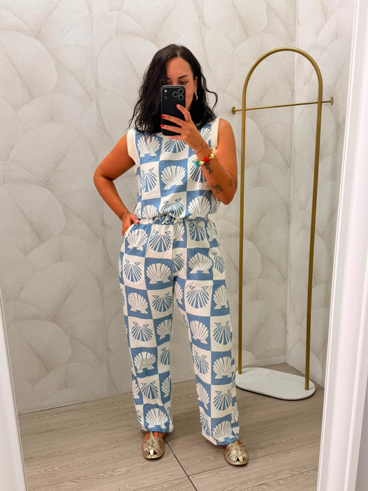 CONJUNTO CAMISA Y PANTALÓN CONCHA