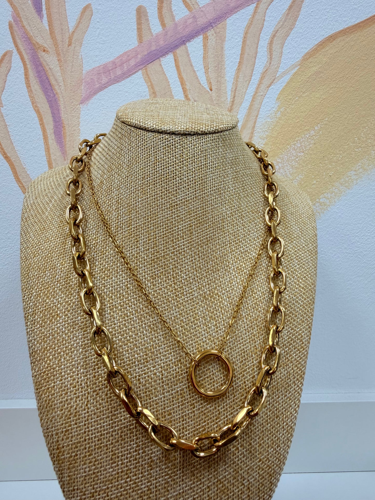 COLLAR