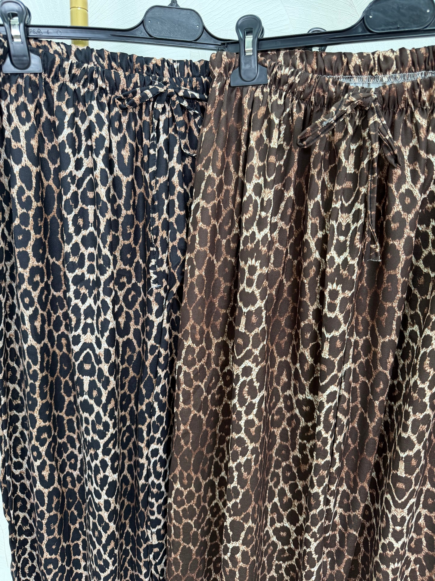 PANTALÓN BOMBACHO LEOPARDO