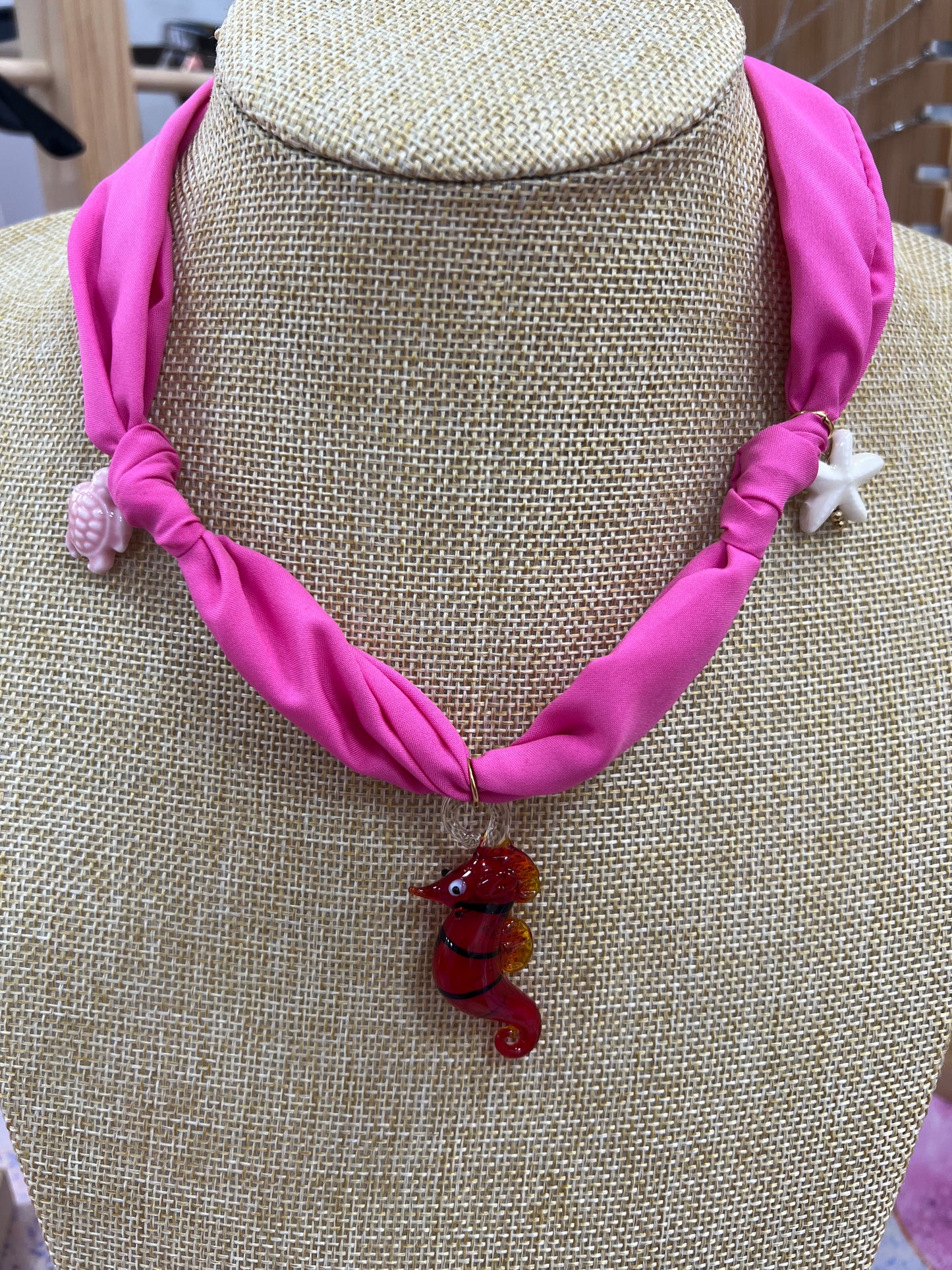 Collar lazo caballito