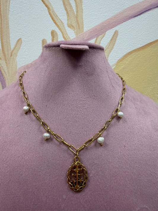 COLLAR