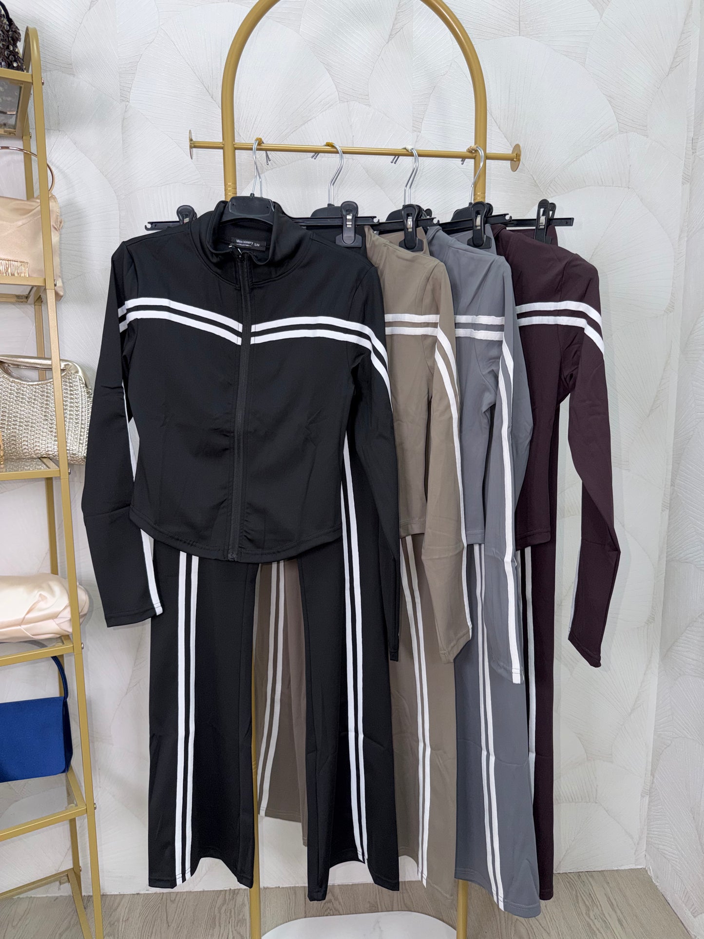 CONJUNTO DEPORTIVO