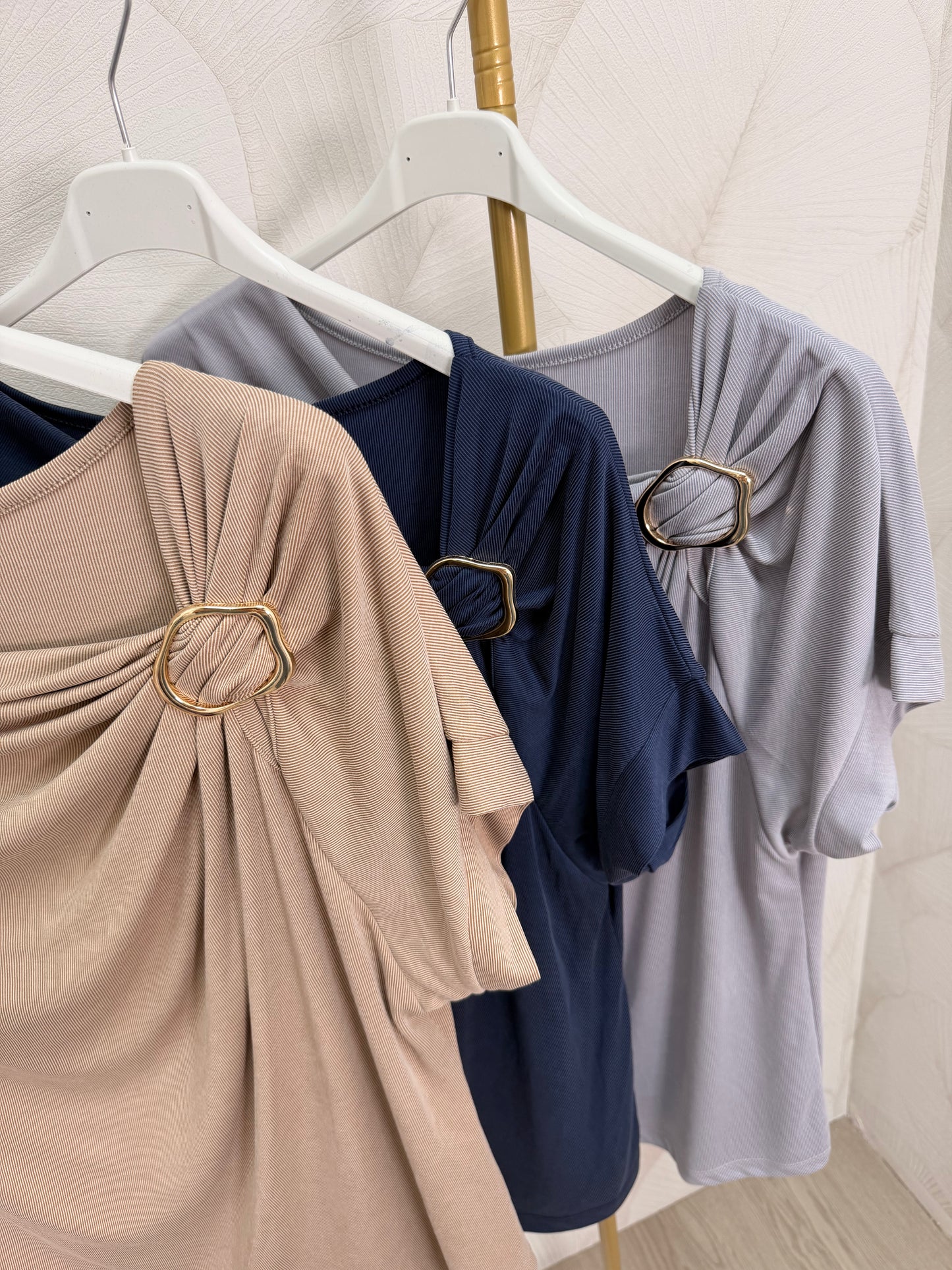 CAMISETA APLIQUE CURVY