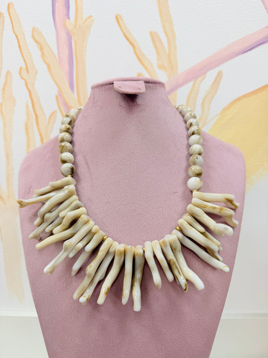 COLLAR